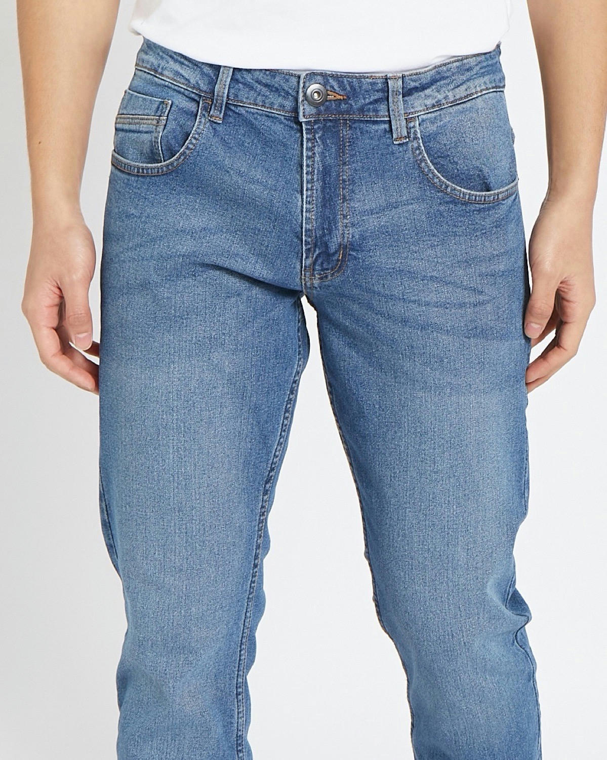 Straight Fit Stretch Jeans