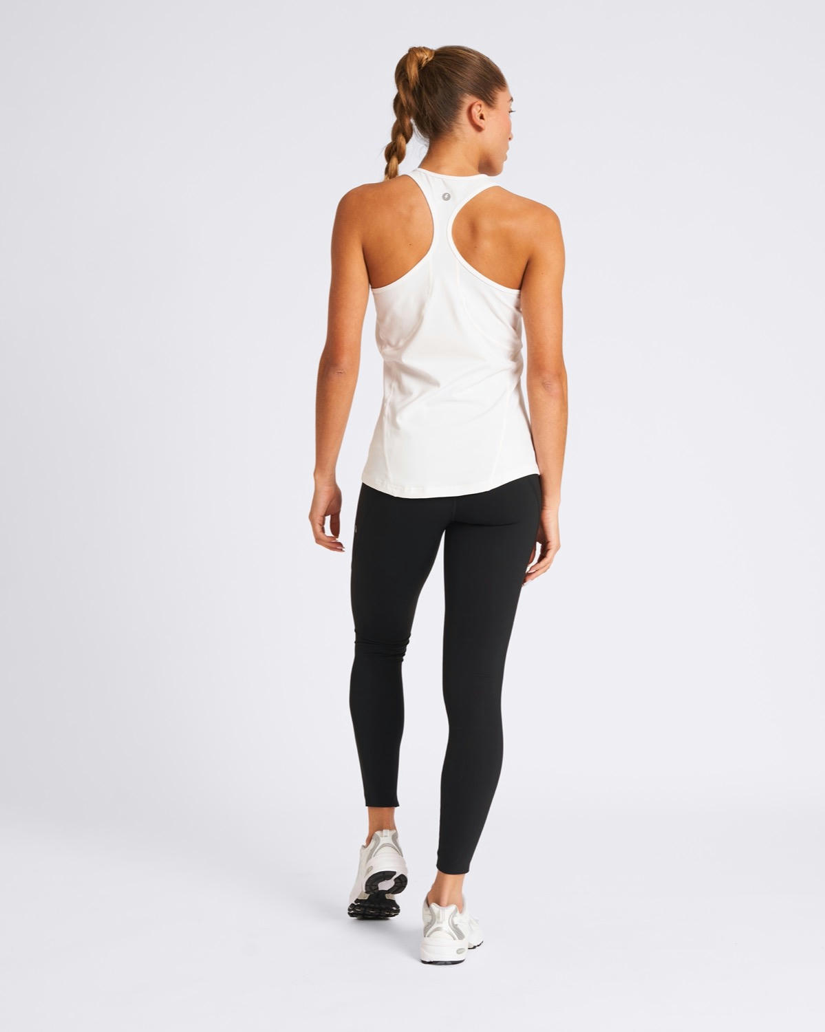 Powercut Sculpt Perform Training Vest in White