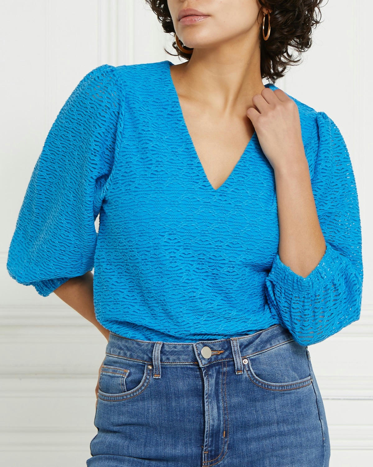 Gallery Texture Puff Sleeve Top