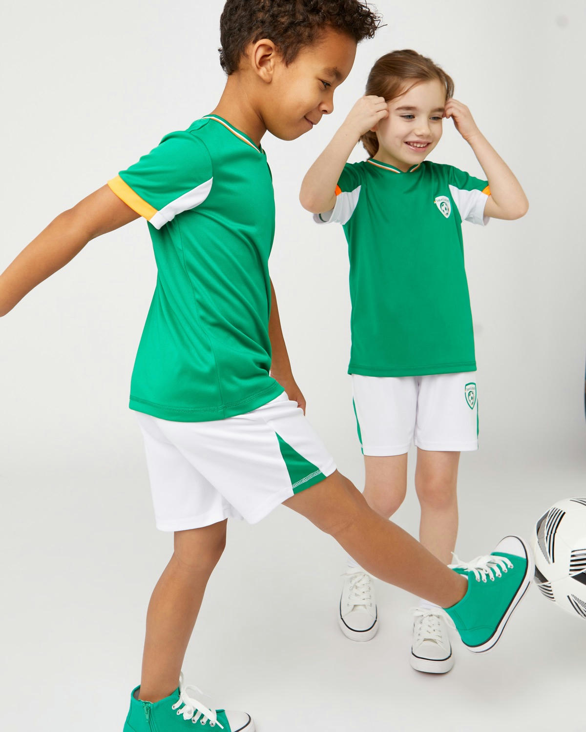 Republic Of Ireland Football Jersey Kit (1-14 Years)