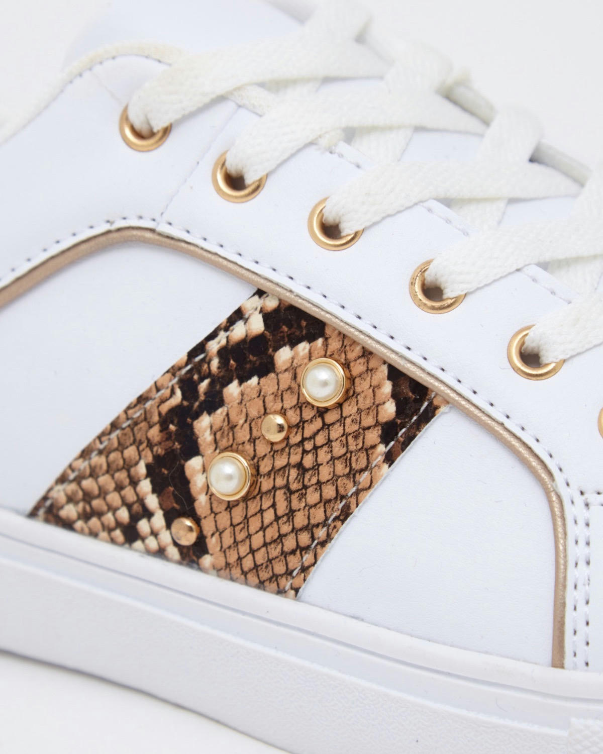 Lace Up Animal Panel Casual Shoes