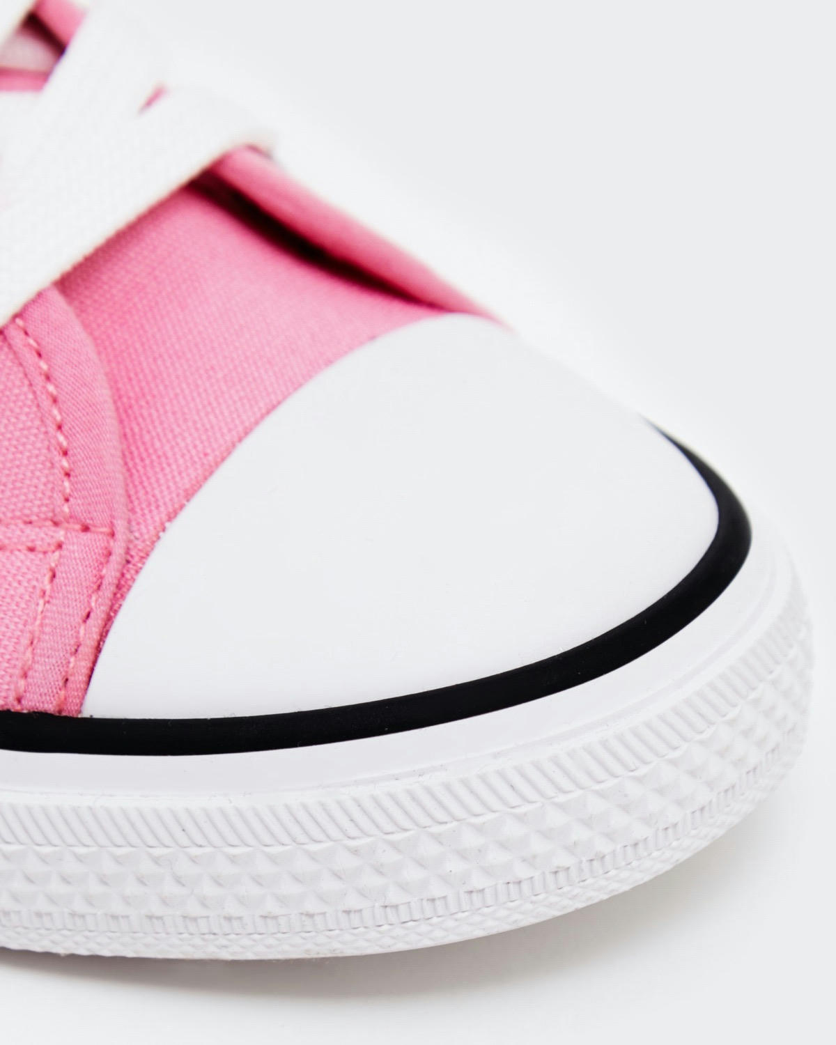 High Top Trainers (Size 8-5)