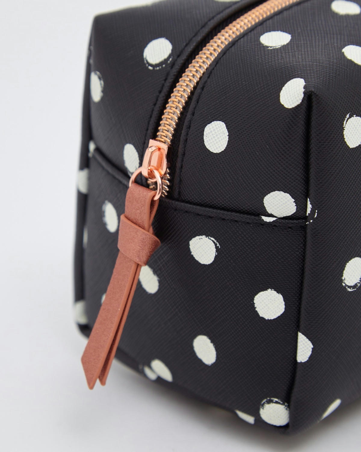 Travel Cosmetics Bag