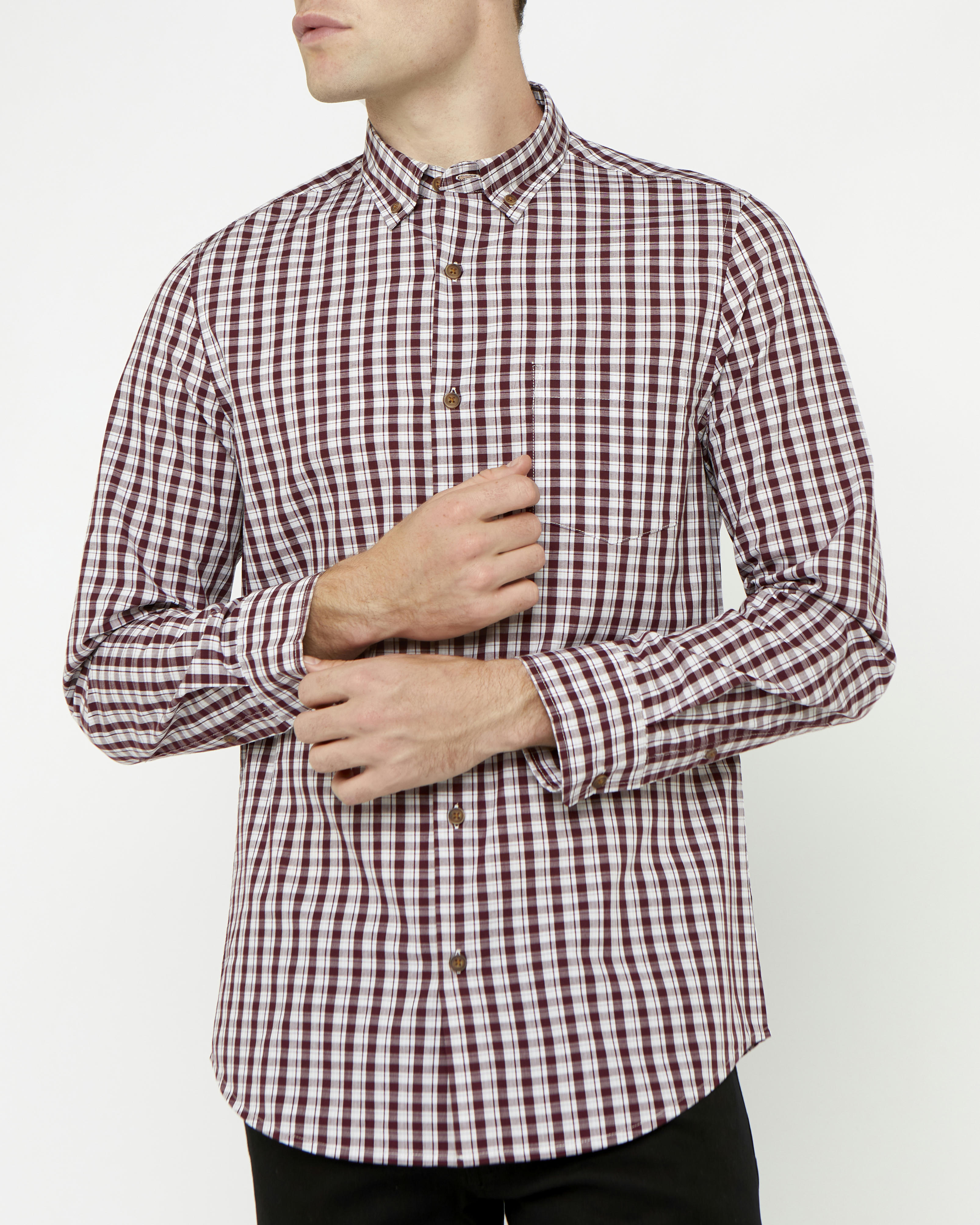 Long-Sleeved Slim Fit Shirt