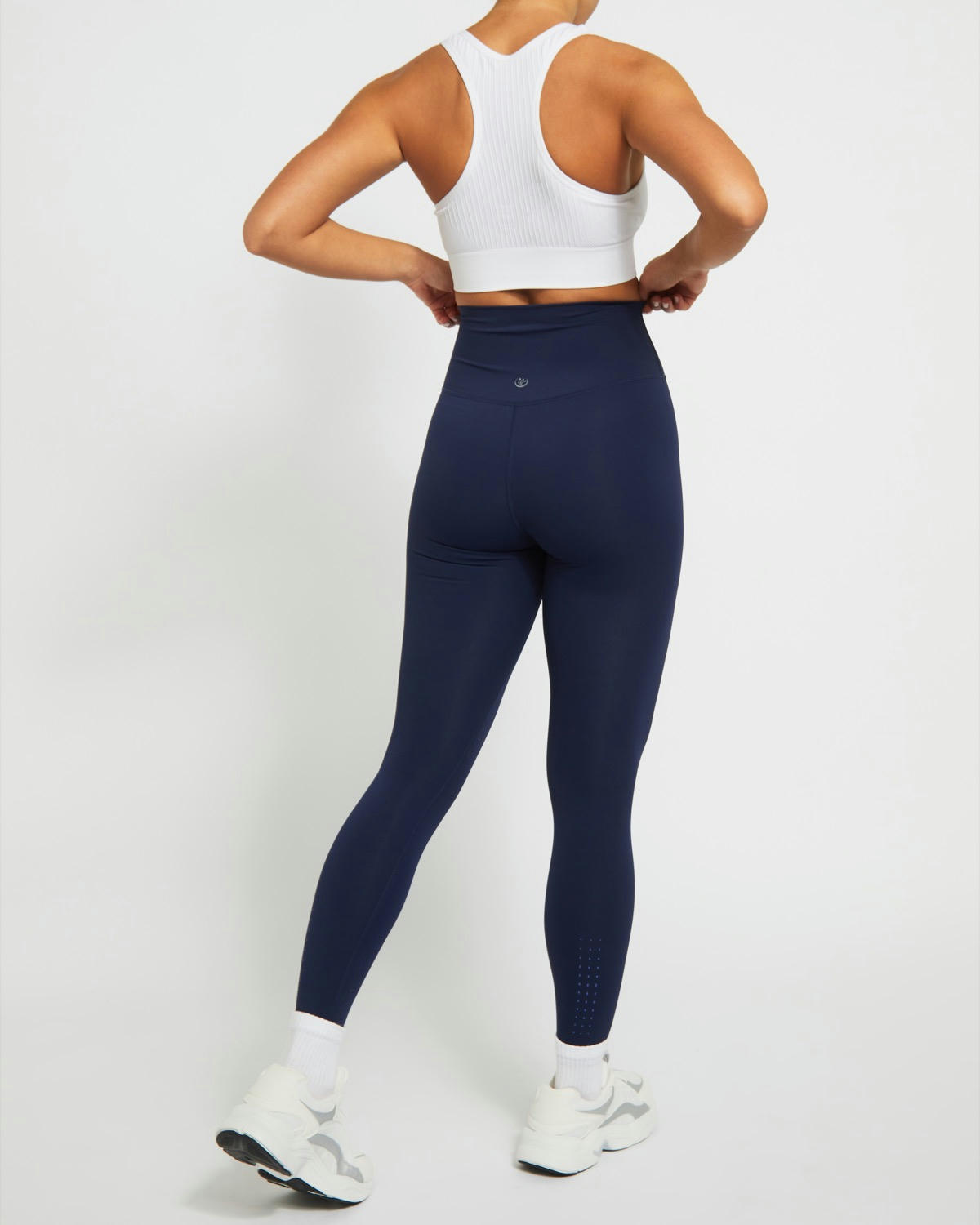 Studio Performance Leggings