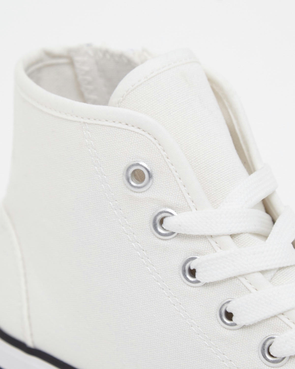 High Top Trainers (Size 8-5)