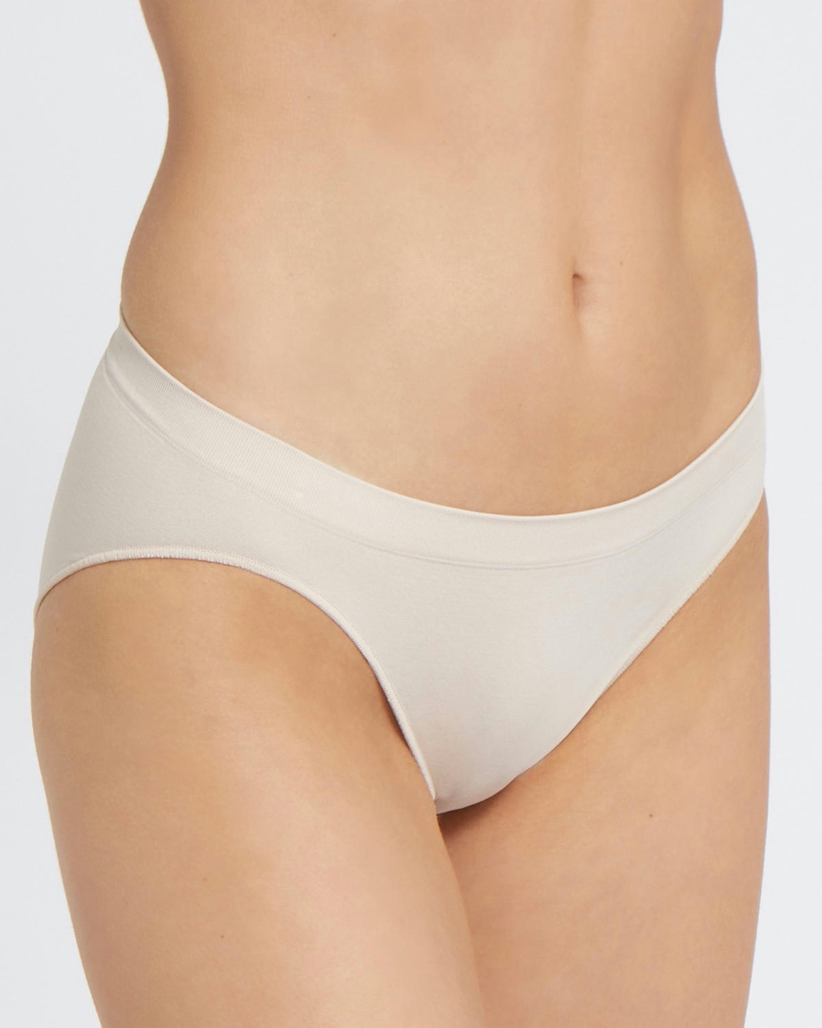 Seamfree High Leg Briefs - Pack Of 3