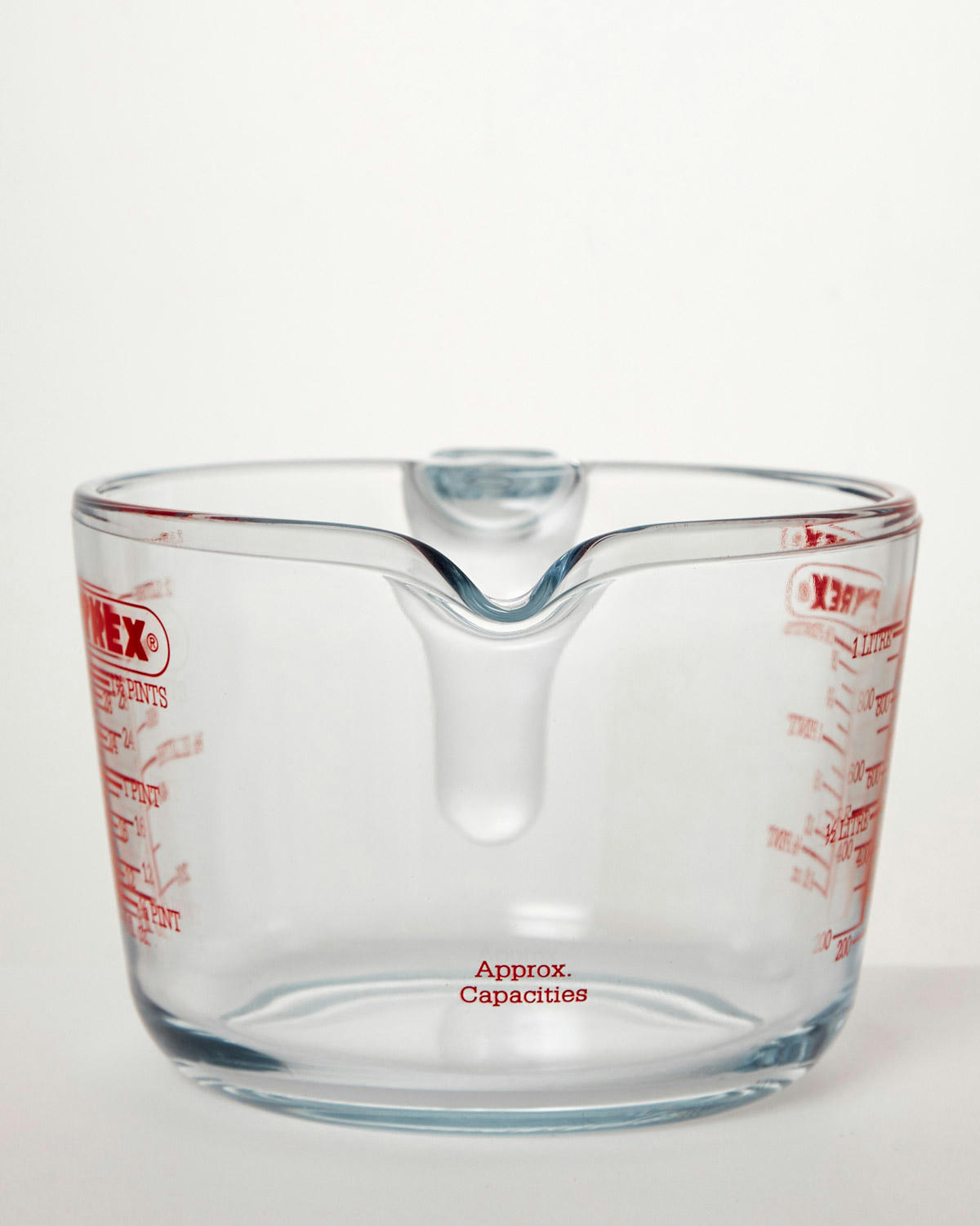 Pyrex 1L Measuring Jug