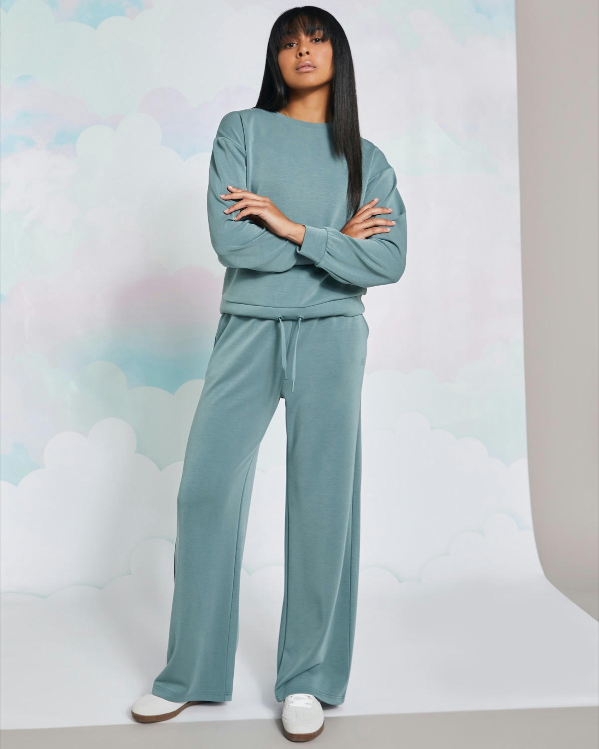 Helen Steele Sage Soft Touch Wide Leg Joggers