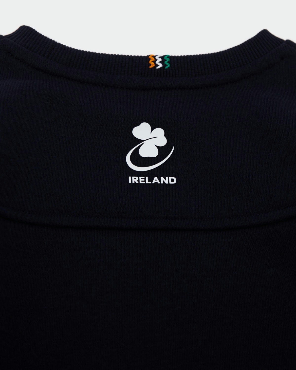 Ireland Rugby Crew Neck Sweatshirt (4-14 Years)