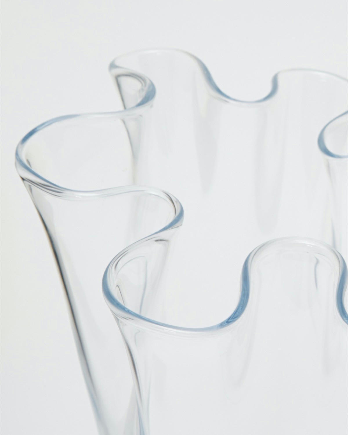 Paul Costelloe Living Dakota Vase