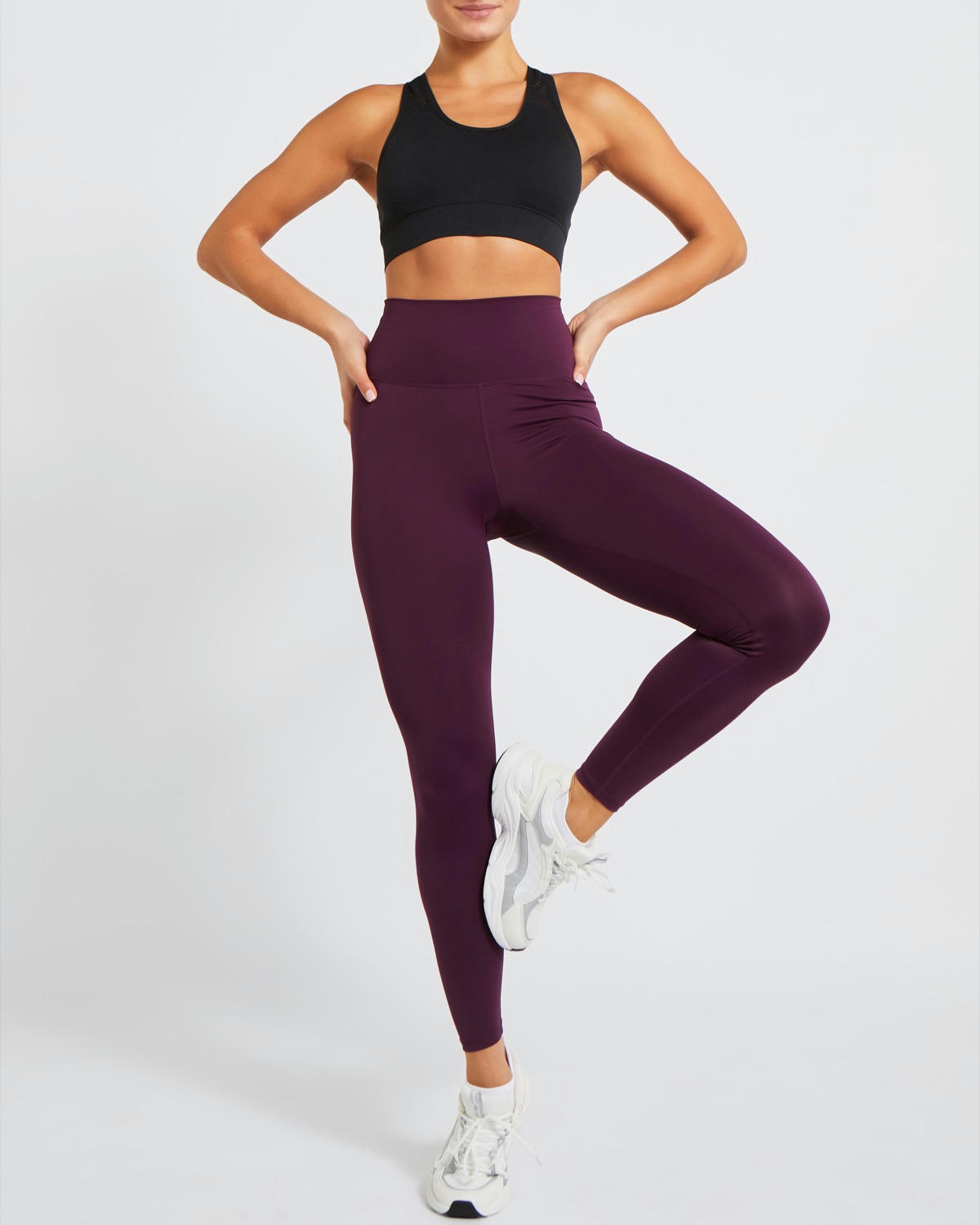 Studio Performance Leggings