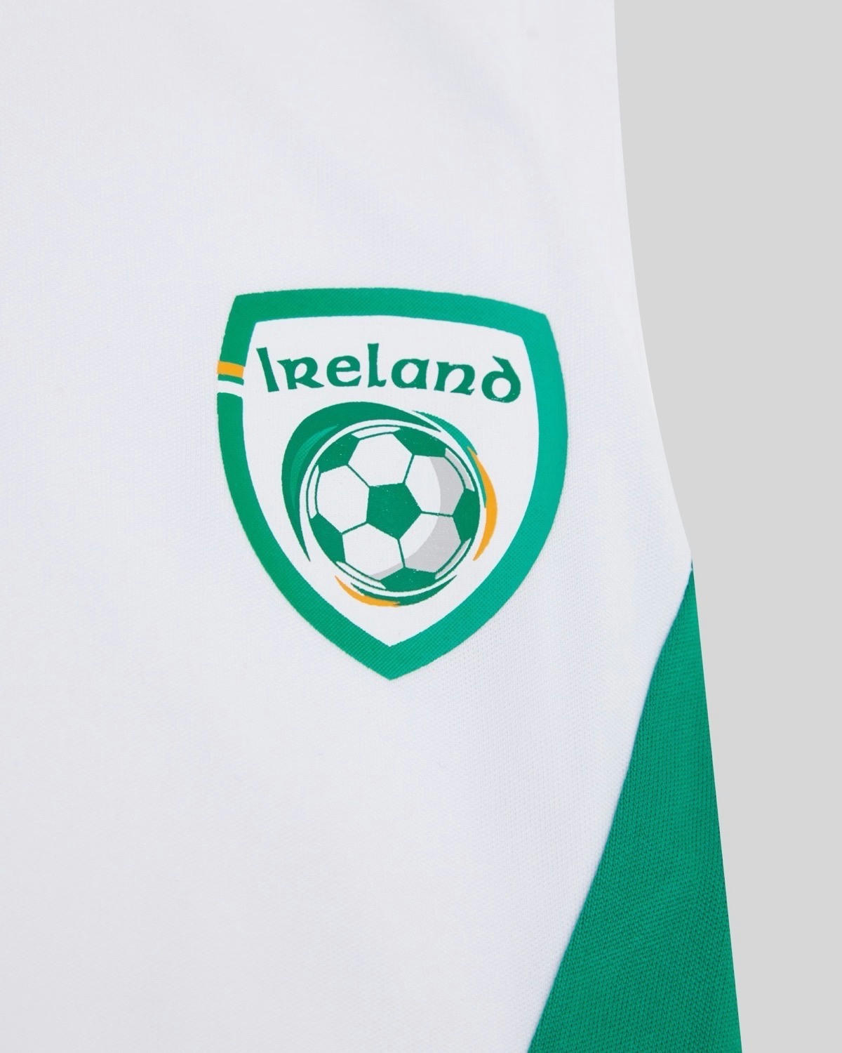 Republic Of Ireland Football Jersey Kit (1-14 Years)