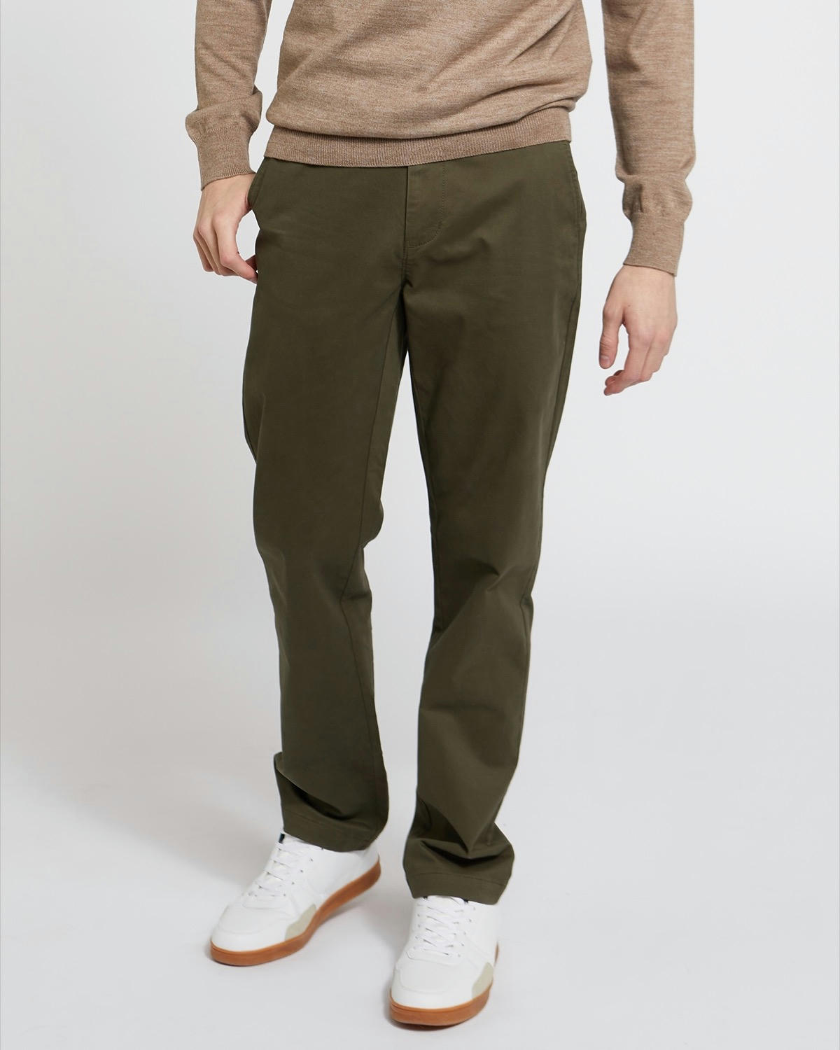 Regular Fit Stretch Chinos