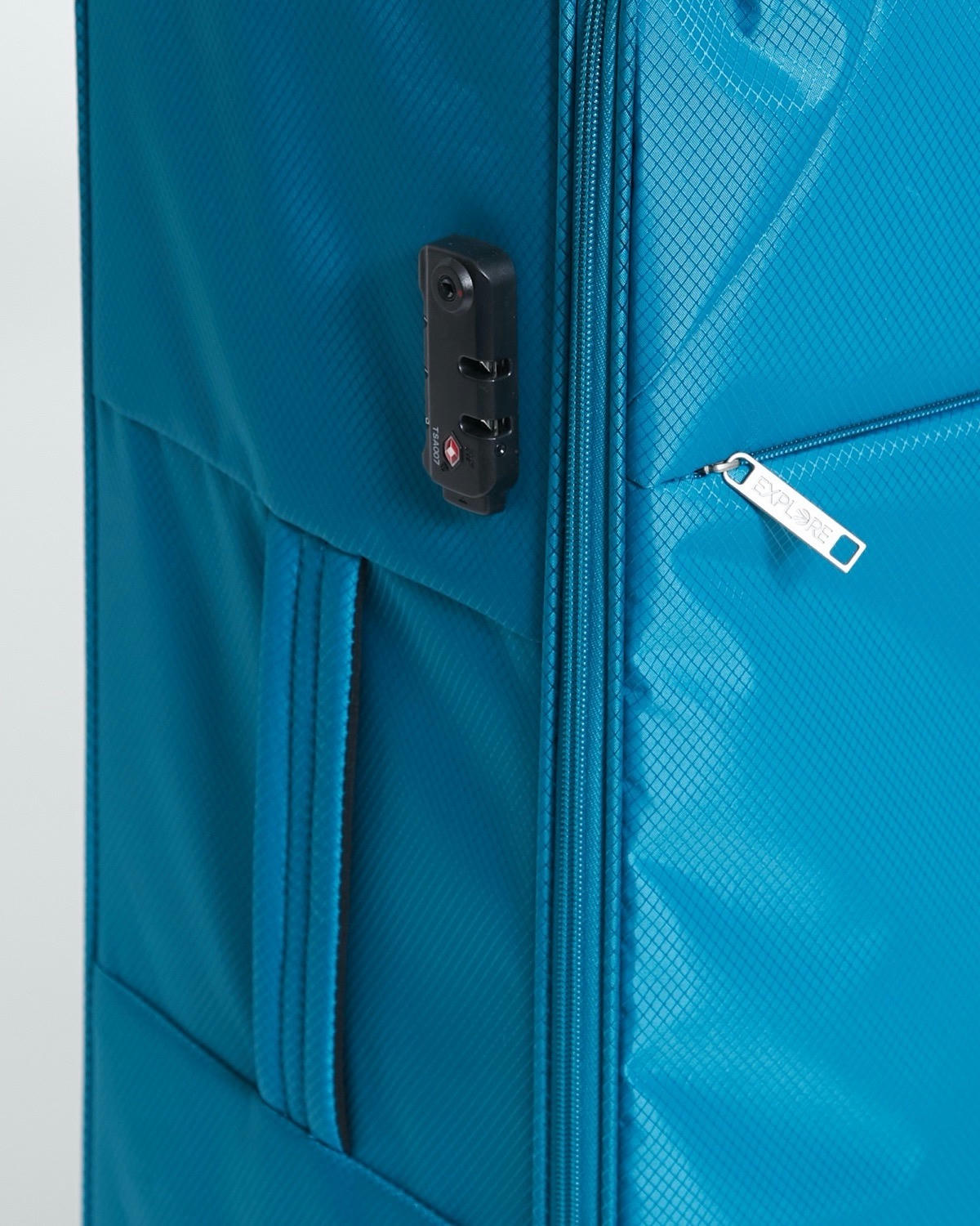 Superlite 4 Wheel Suitcase