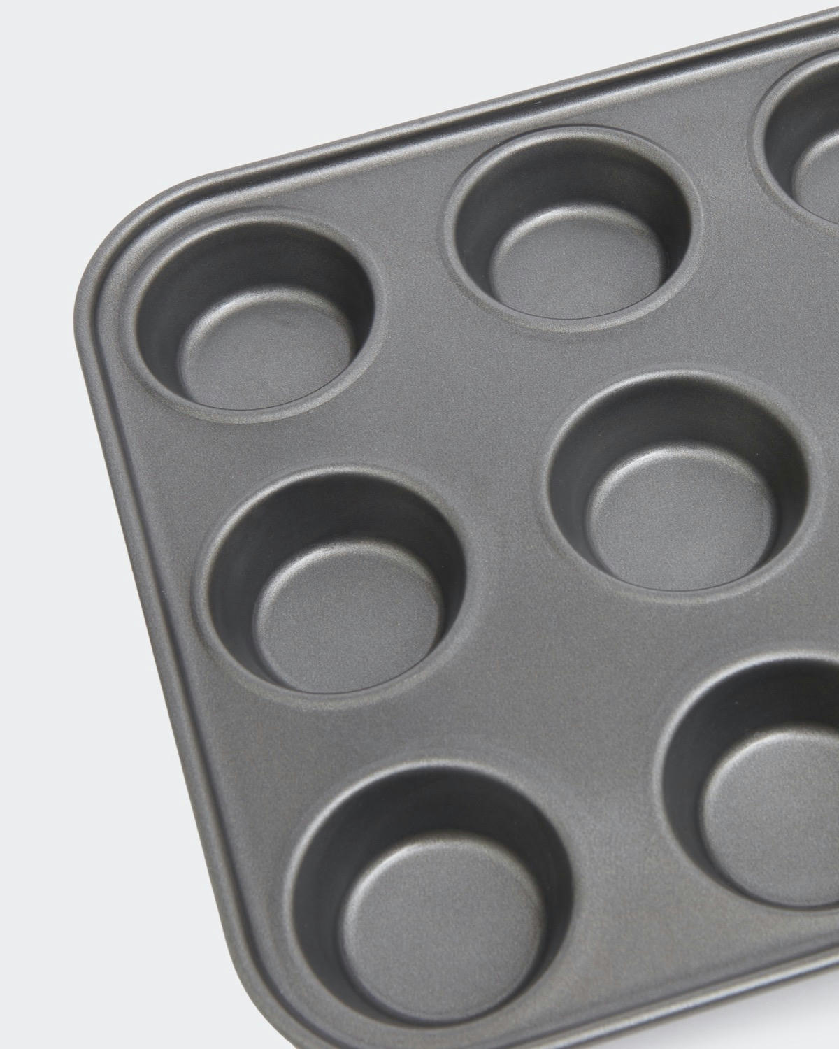 12-Cup Non-Stick Muffin Tin