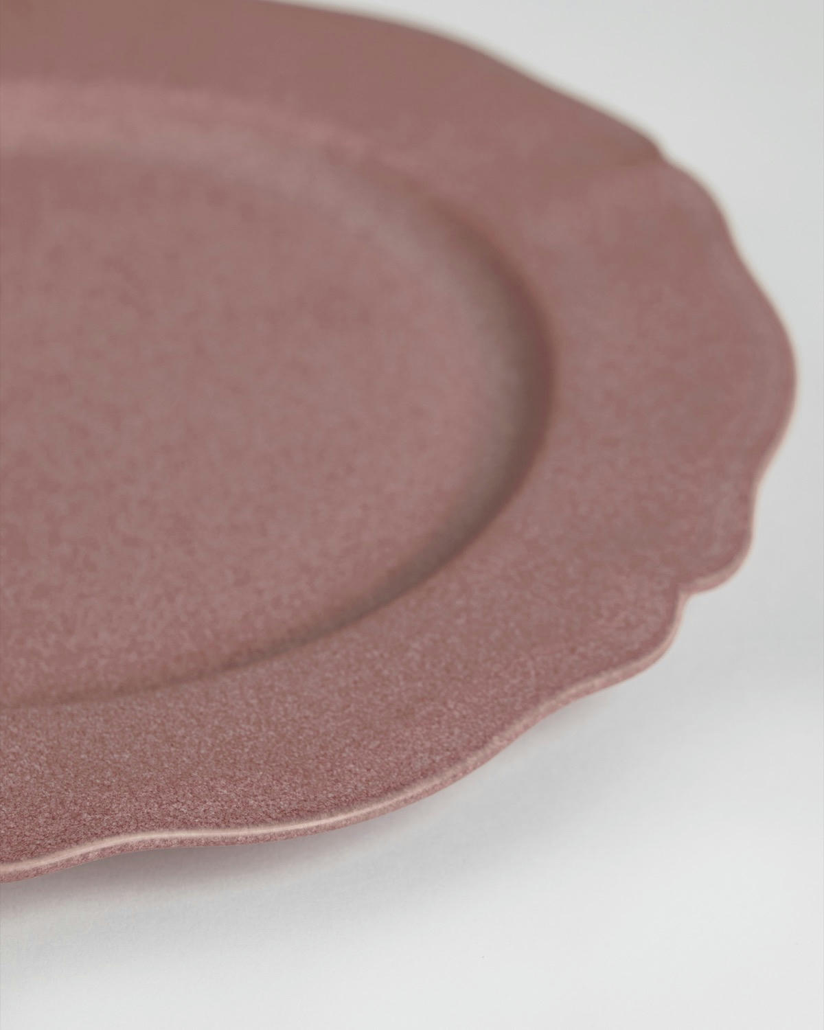 Carolyn Donnelly Eclectic Scalloped Dinner Plate