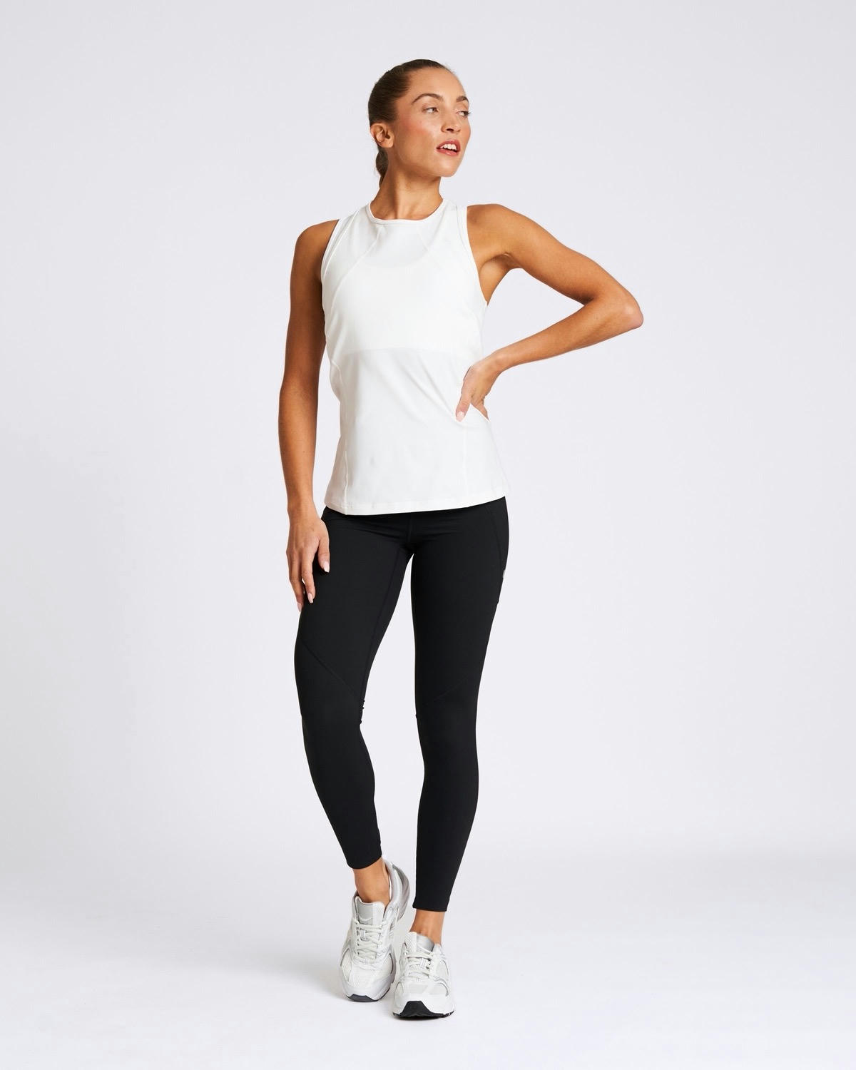 Powercut Sculpt Perform Training Vest in White