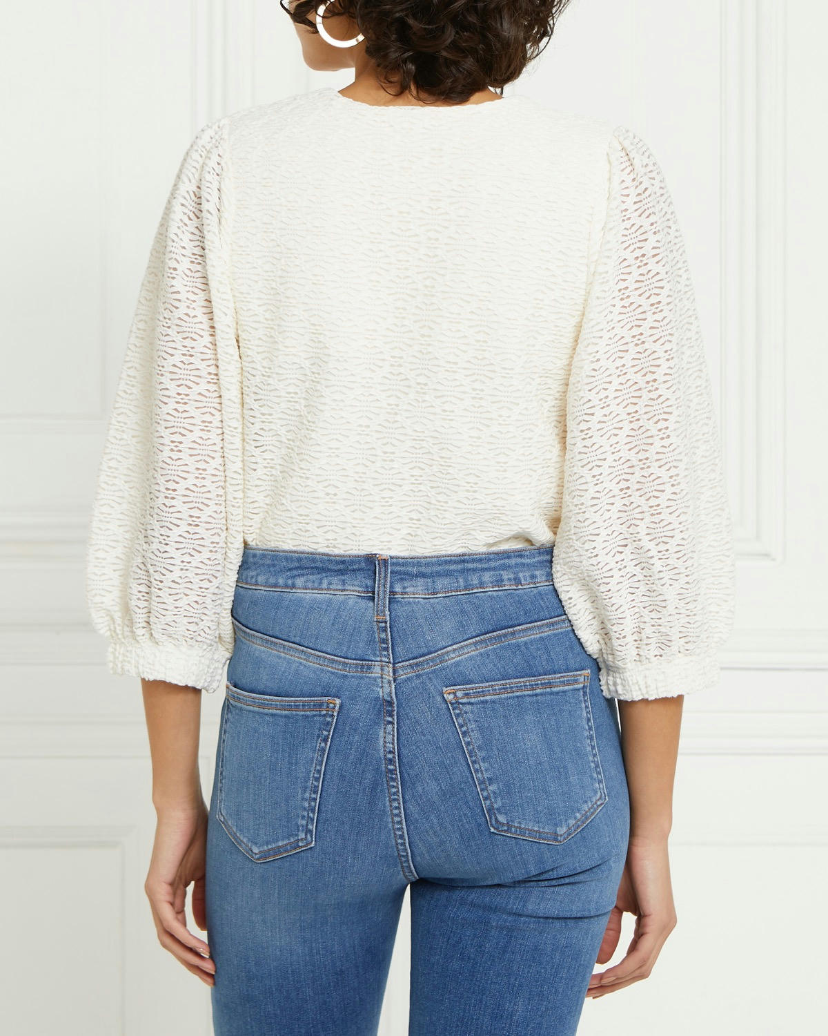 Gallery Texture Puff Sleeve Top