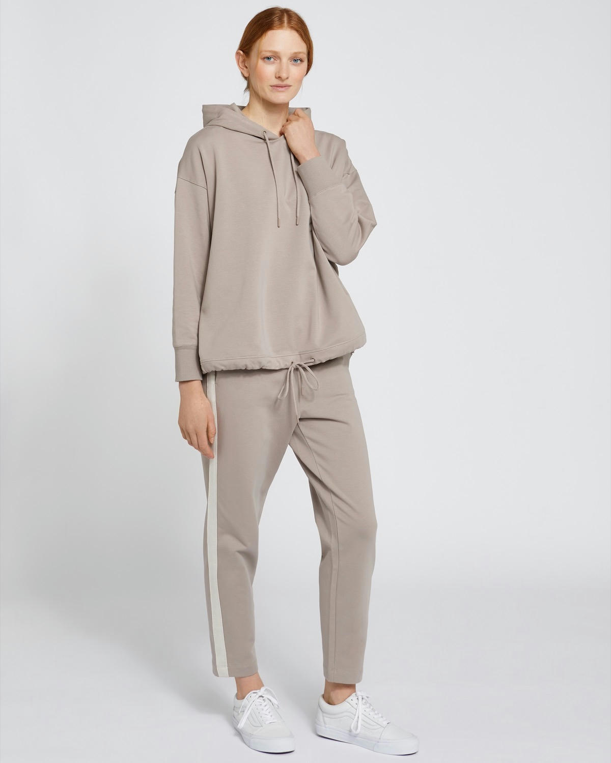 Carolyn Donnelly The Edit Drawstring Hem Hoodie