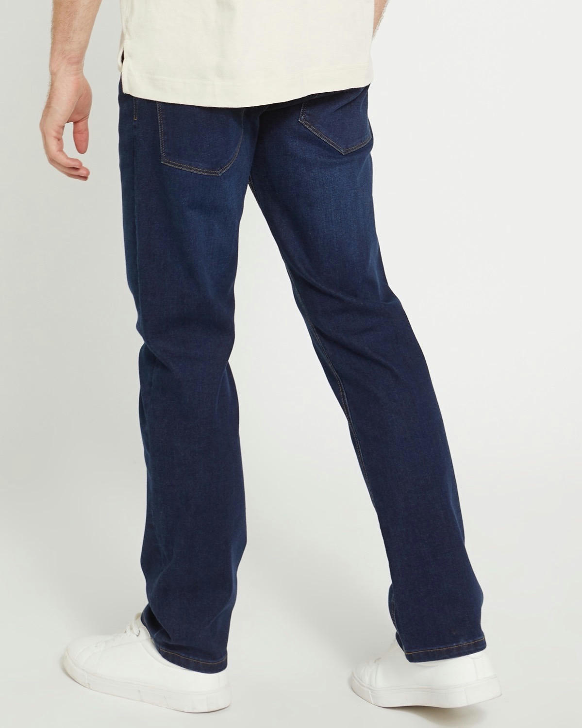 Ultra Stretch Straight Fit Jeans