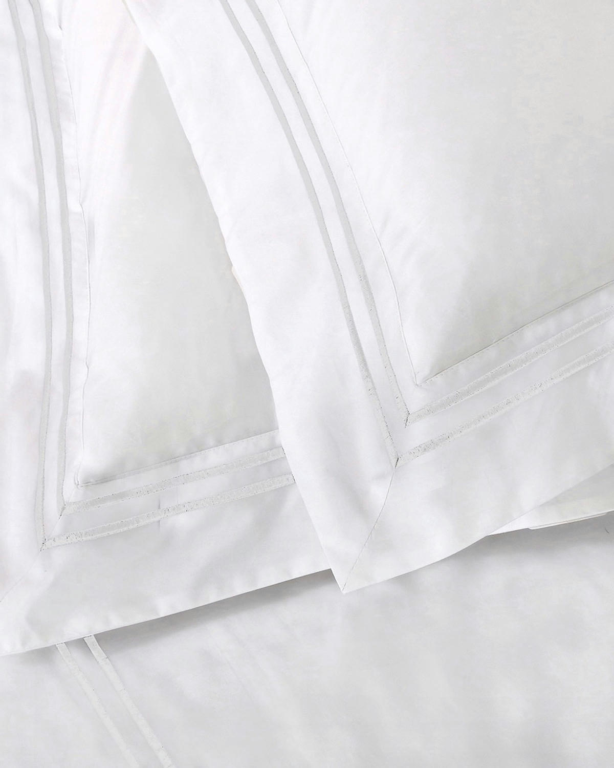 Francis Brennan the Collection White Double Stripe Flat Sheet