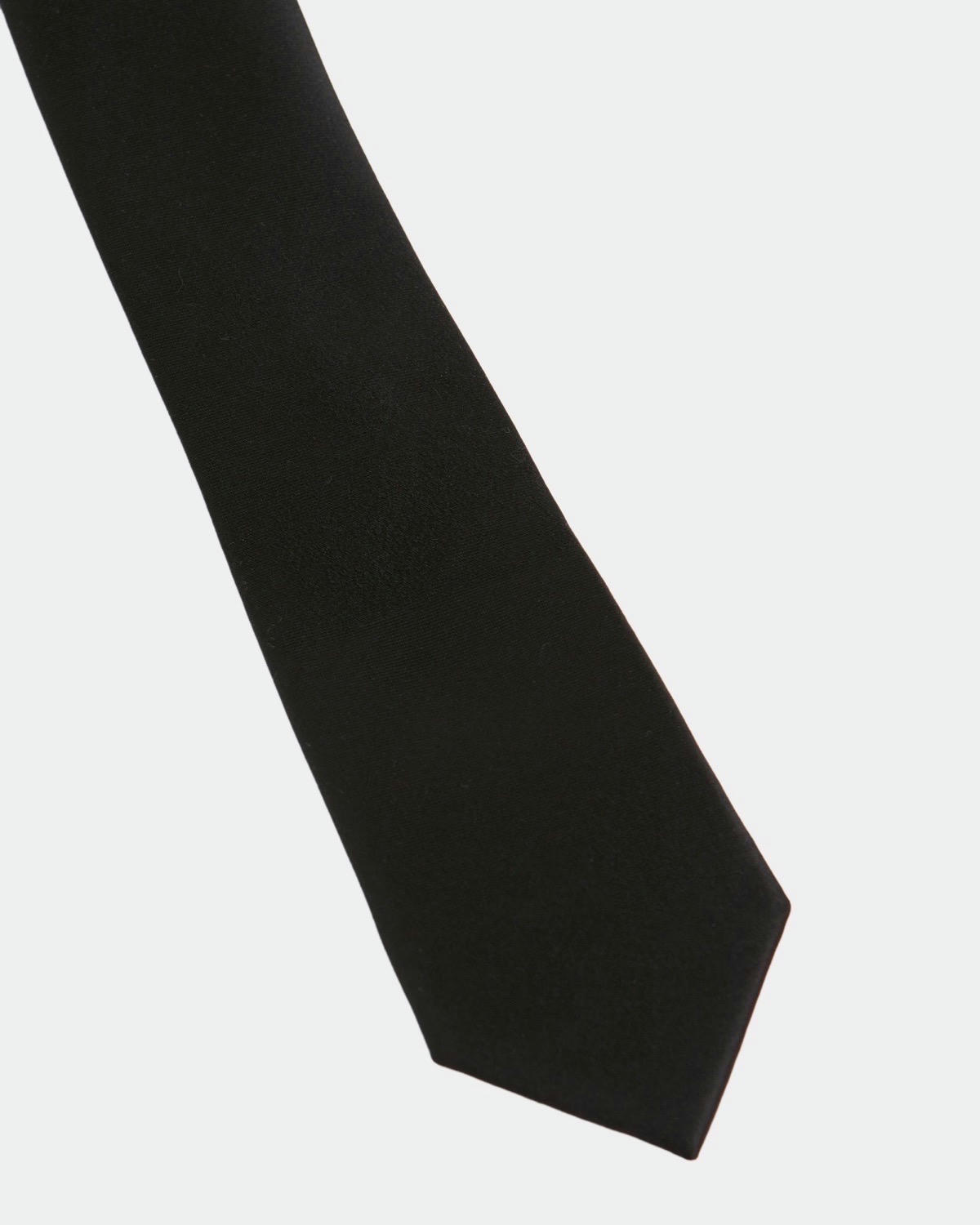 Slim Black Tie