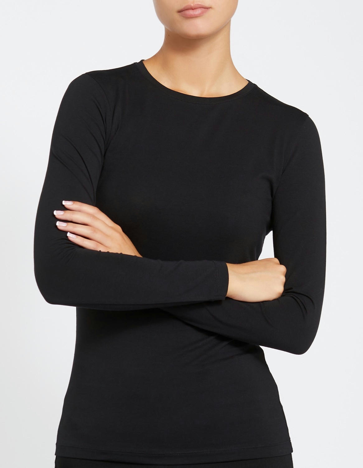 Long-Sleeved Stretch Crew Neck Top