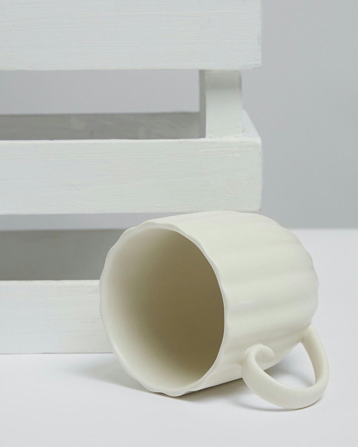 Carolyn Donnelly Eclectic Scalloped Mug