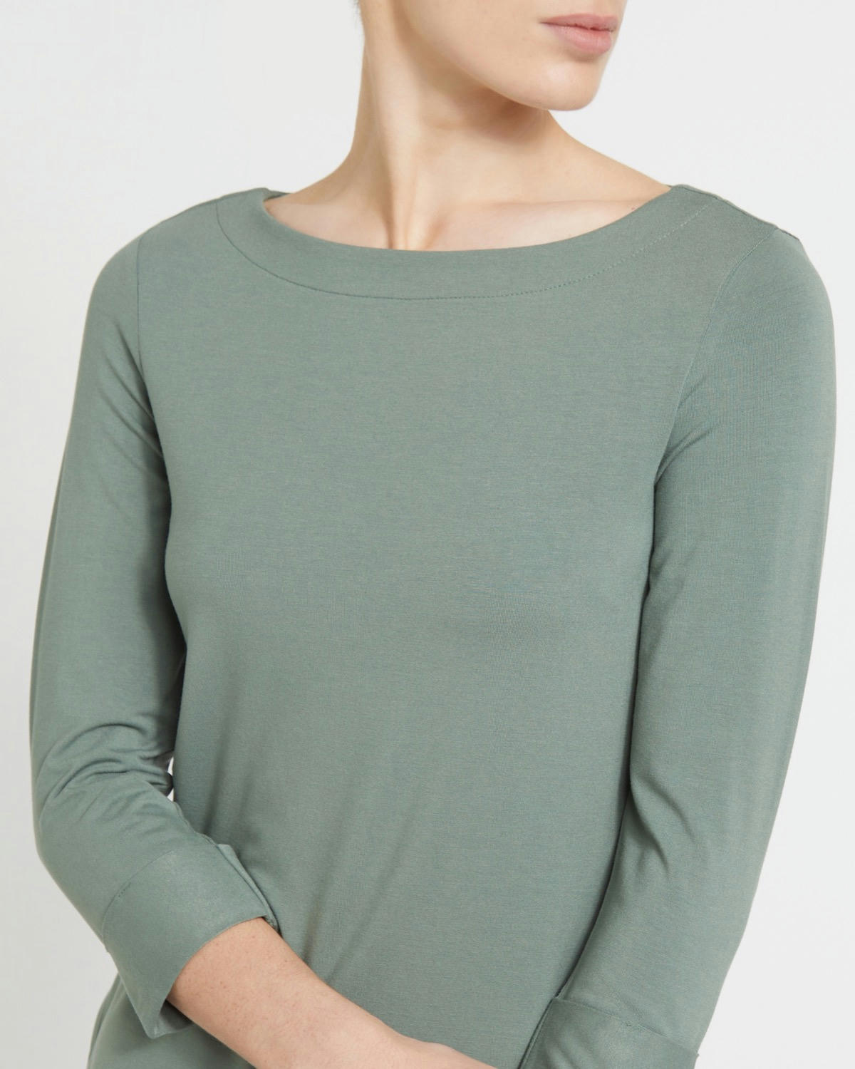 Solid Boatneck Top
