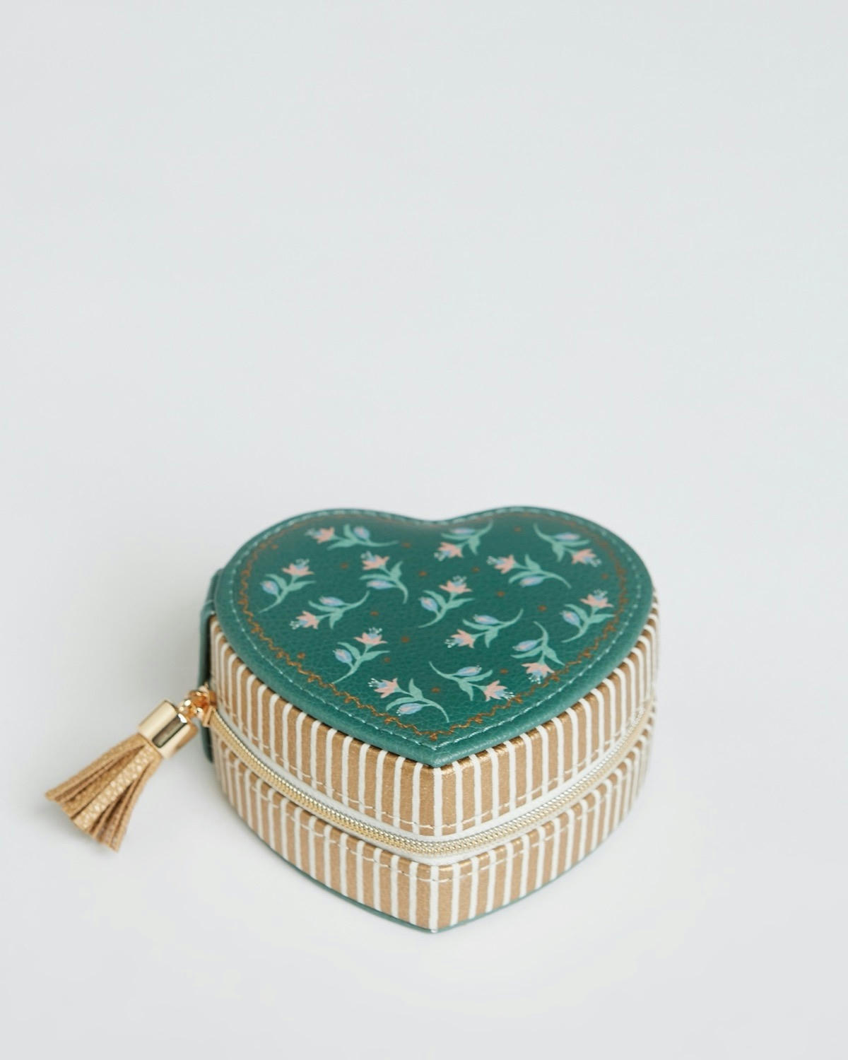Carolyn Donnelly Eclectic Heart Jewellery Box