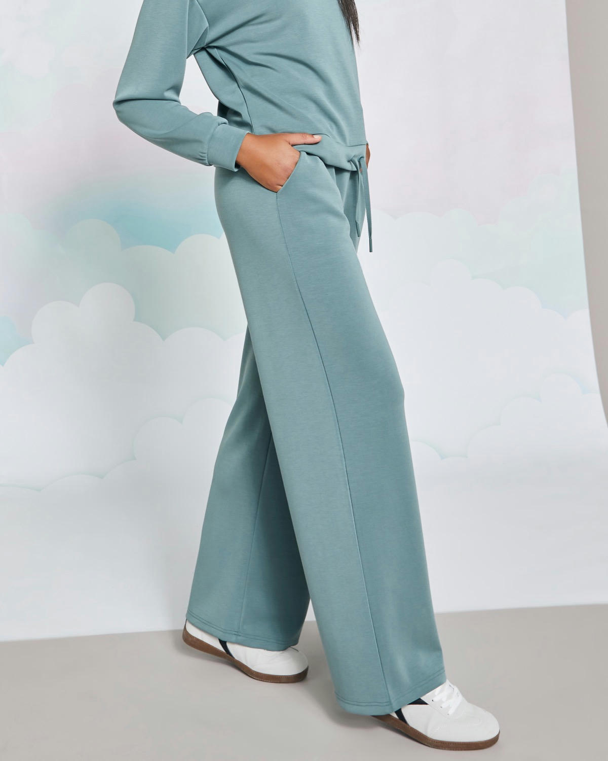 Helen Steele Sage Soft Touch Wide Leg Joggers