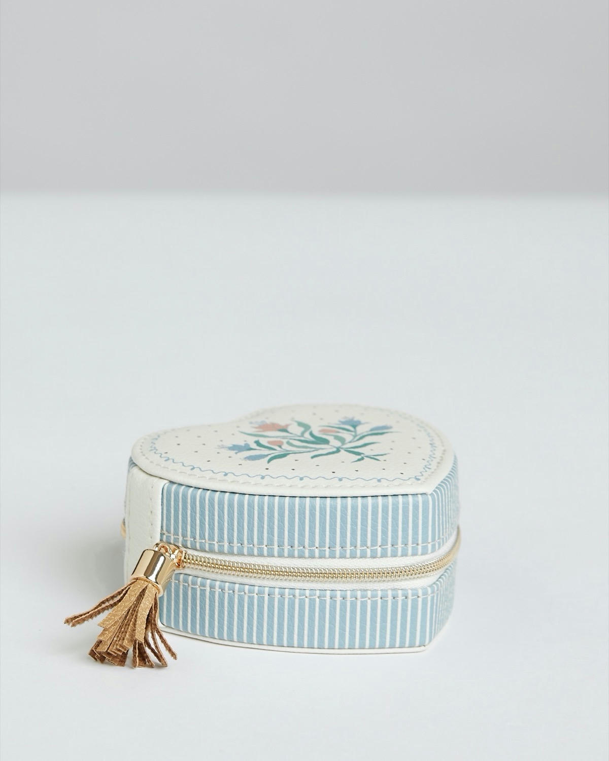 Carolyn Donnelly Eclectic Heart Jewellery Box