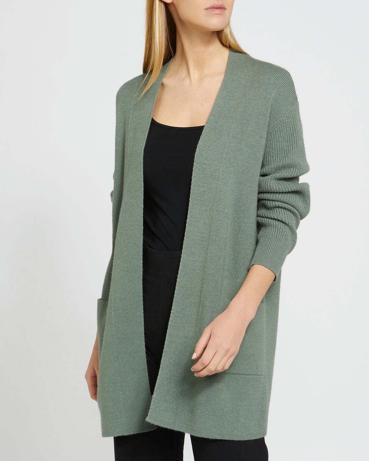 Long Pocket Edge To Edge Cardigan