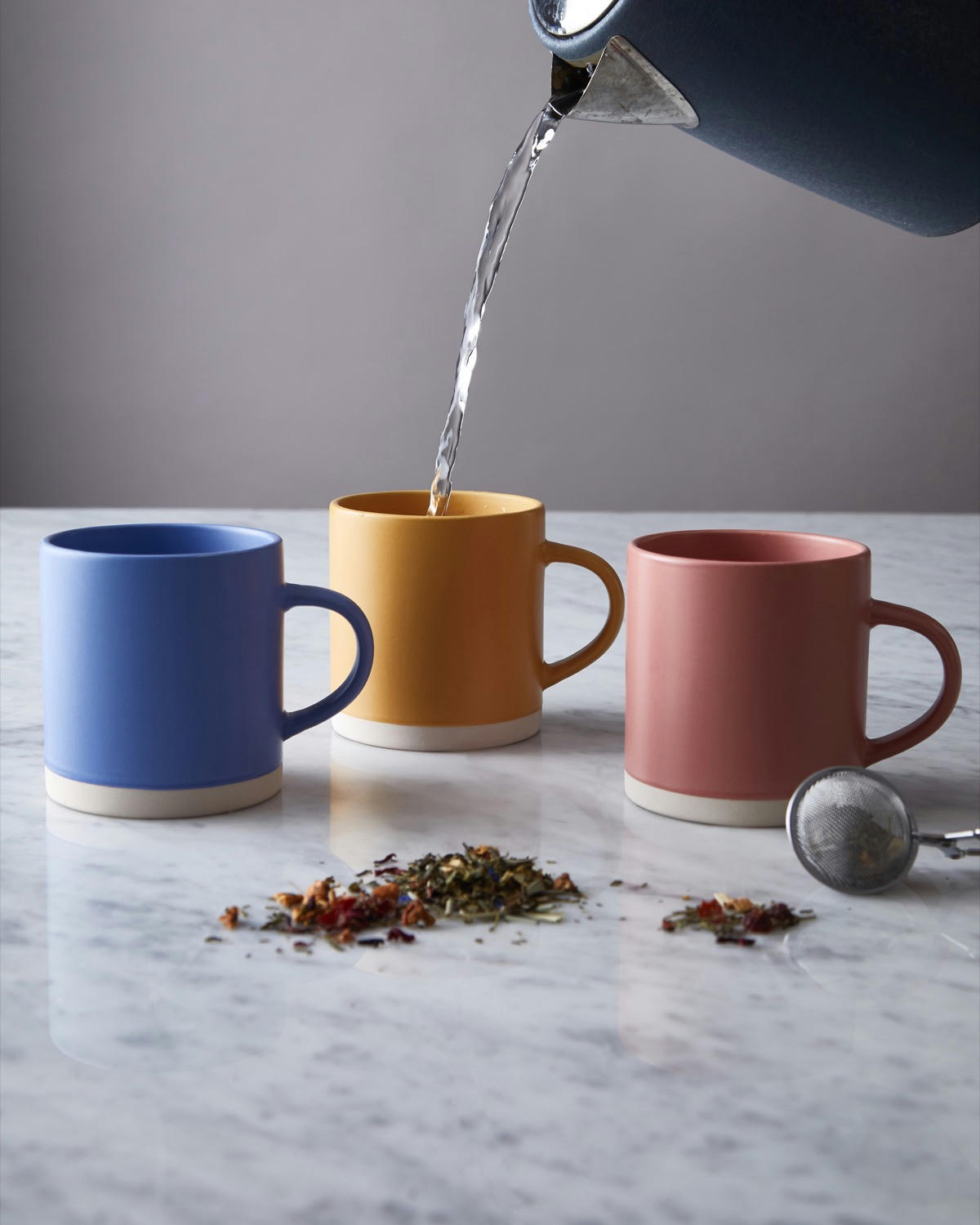 Helen James Considered Tay Mug