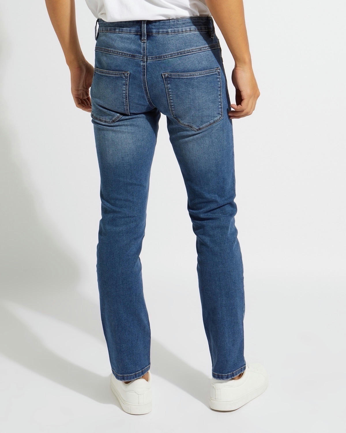 Ultra Stretch Straight Fit Jeans