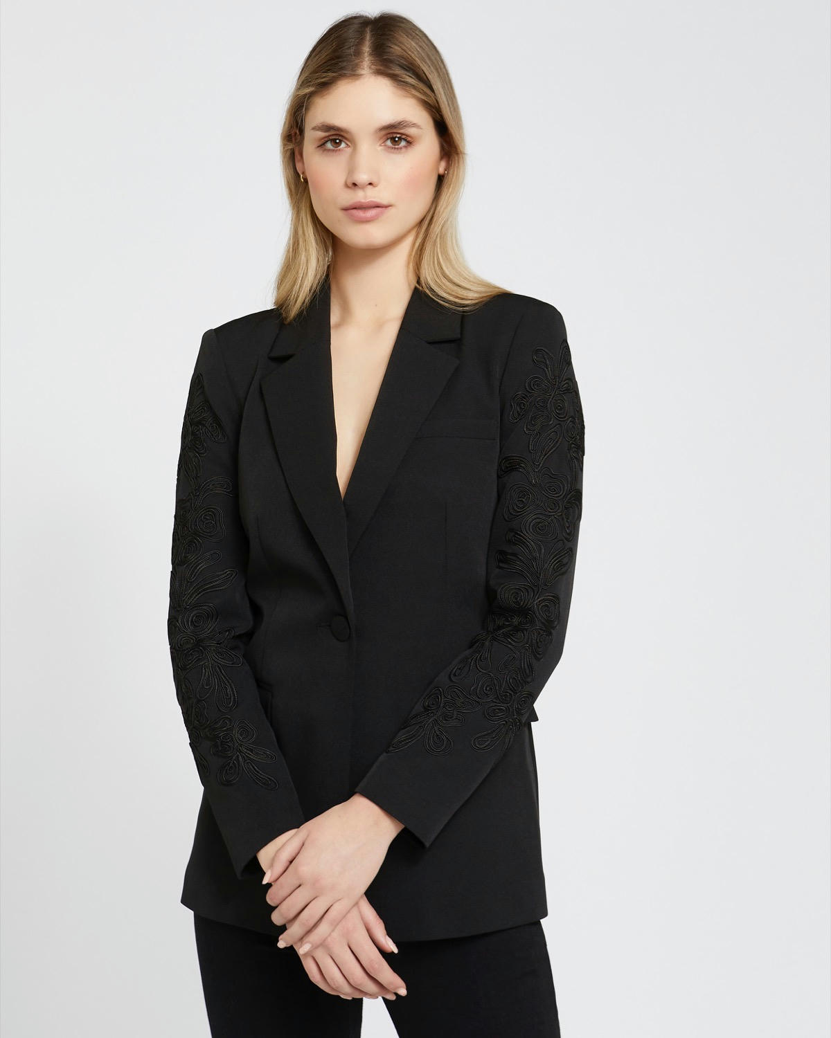Savida Cara Detail Sleeve Blazer