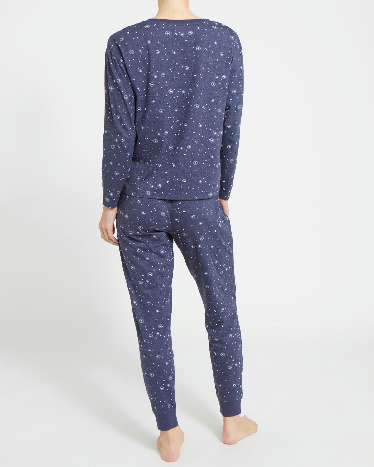 Long Sleeved Knit Cuff Pyjamas Set