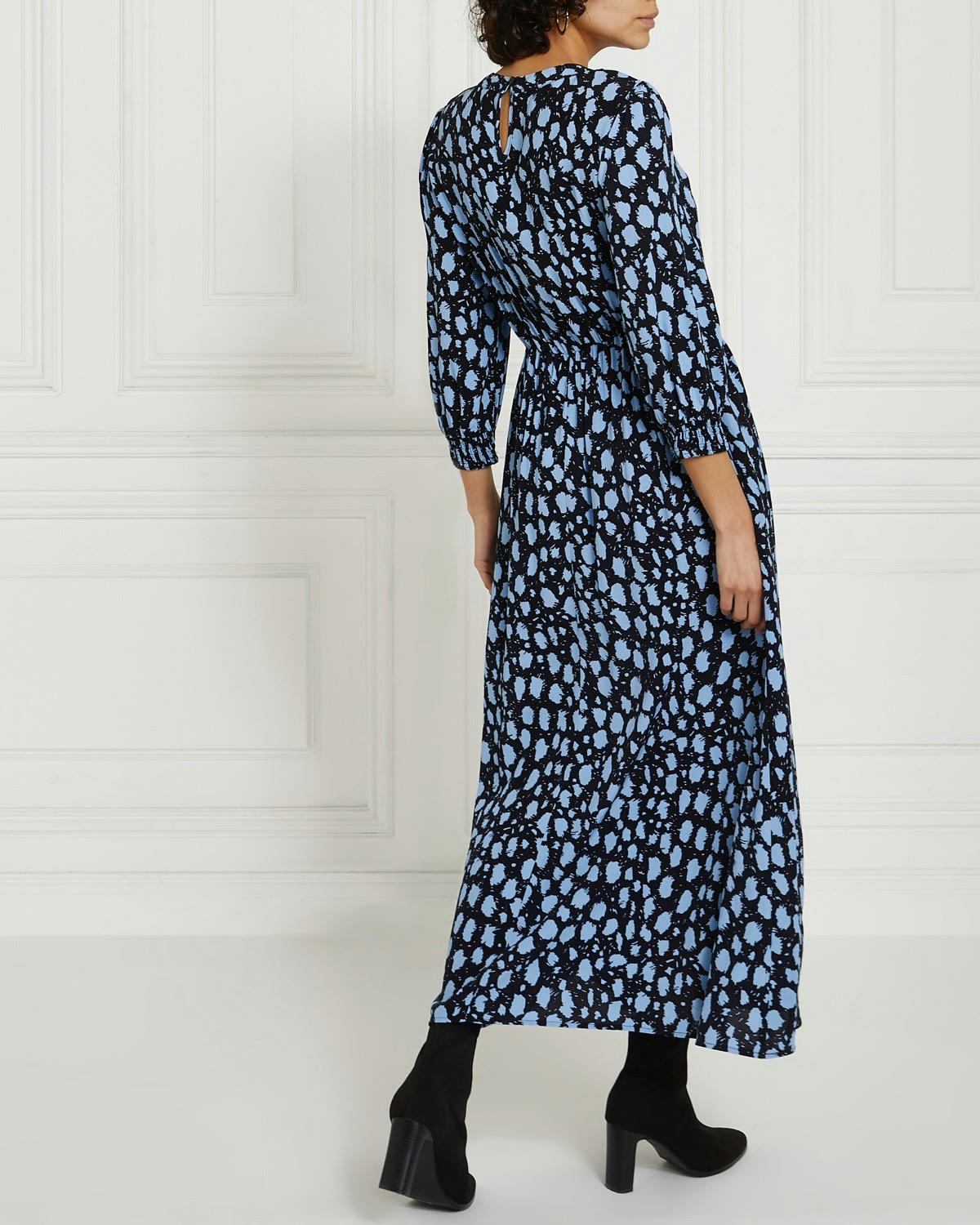 Gallery Shirred Midi Dress