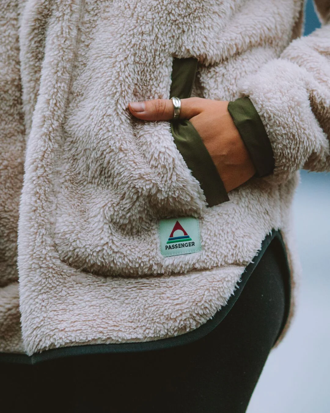 Beaumont Recycled Sherpa Hooded Fleece - Vintage White