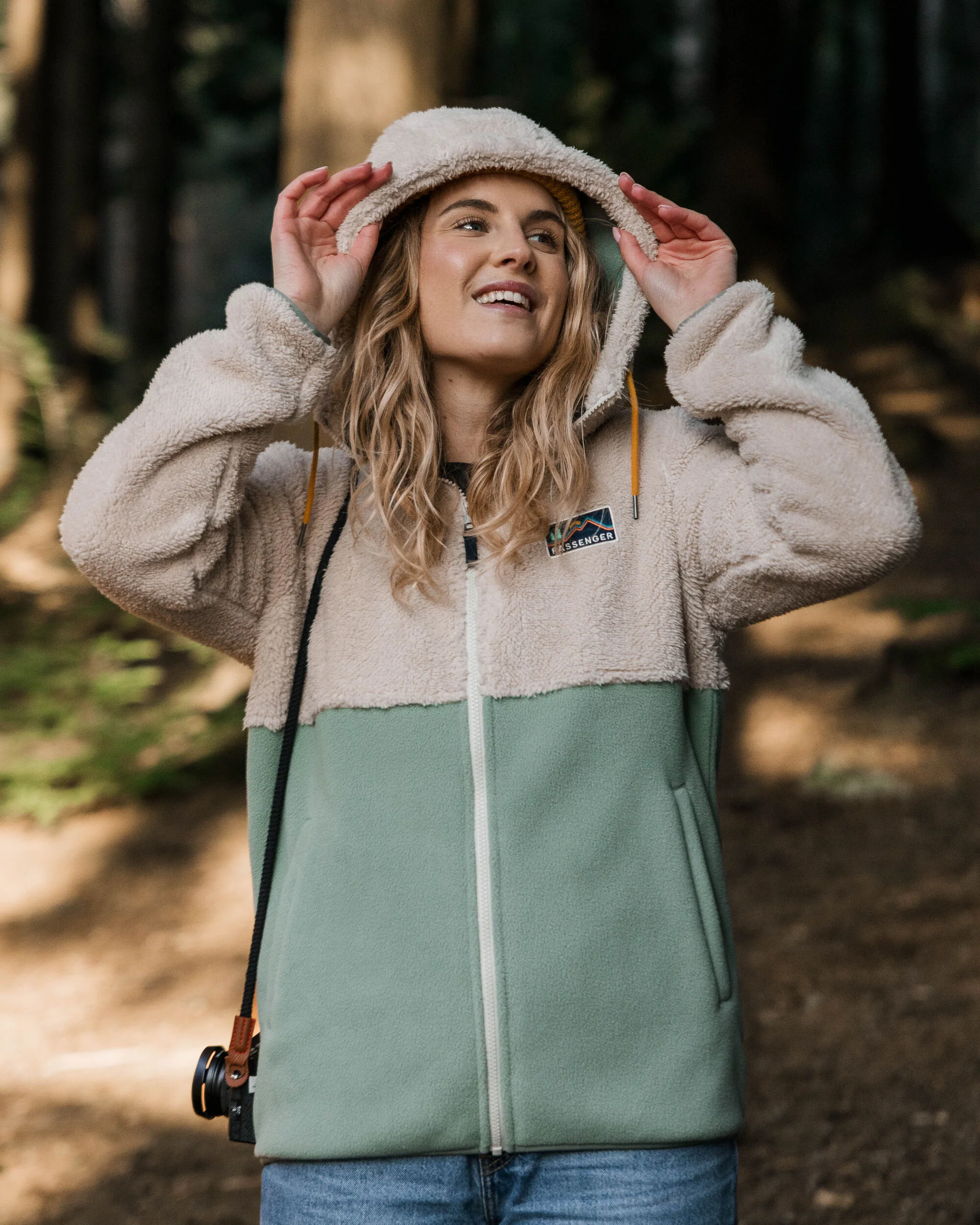 Nestling Recycled Polar-Lined Sherpa Fleece - Vintage White