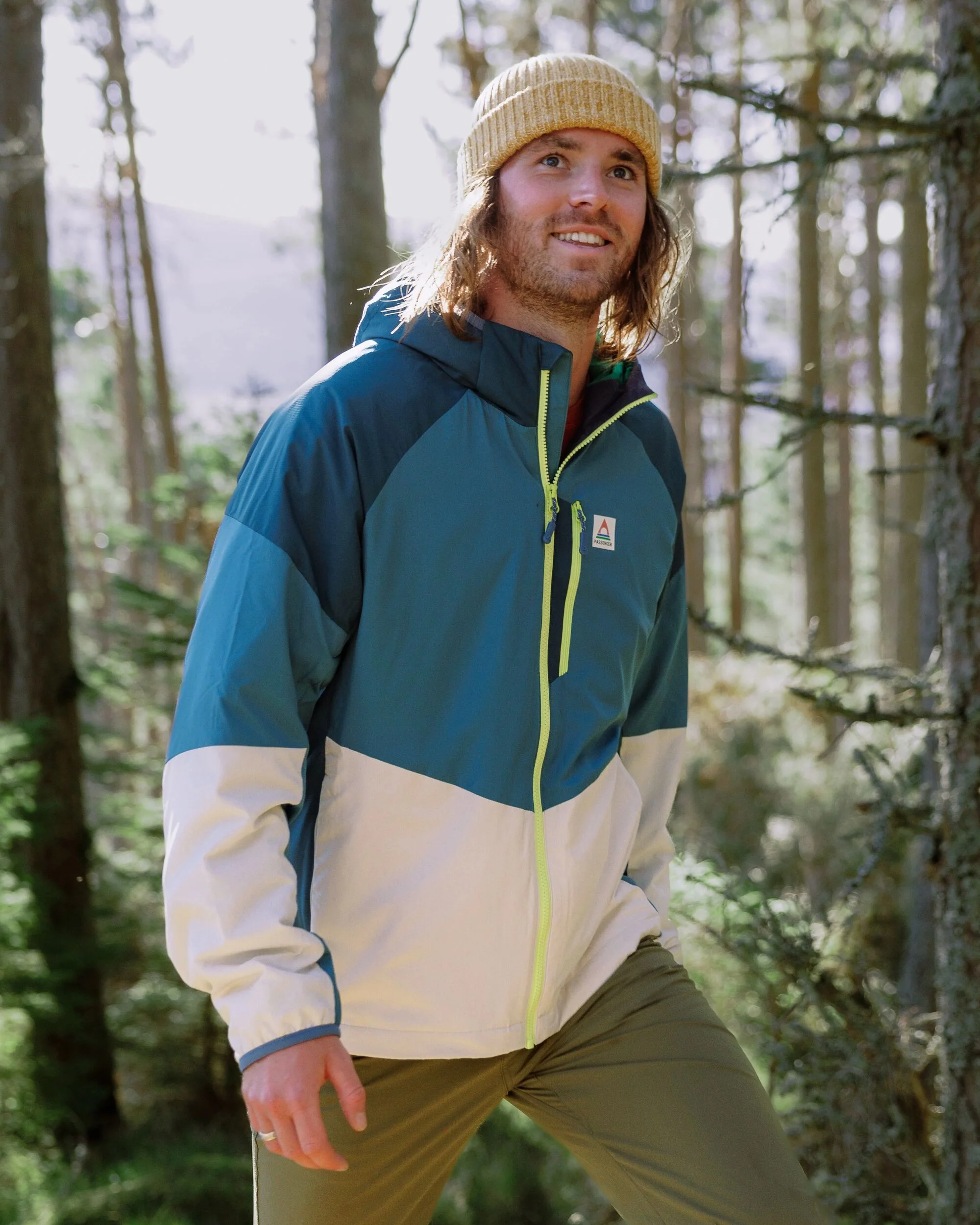 Daybreak Lightweight Men's Recycled Thermore Insulated Jacket - Tidal Blue/Blue Steel/Birch