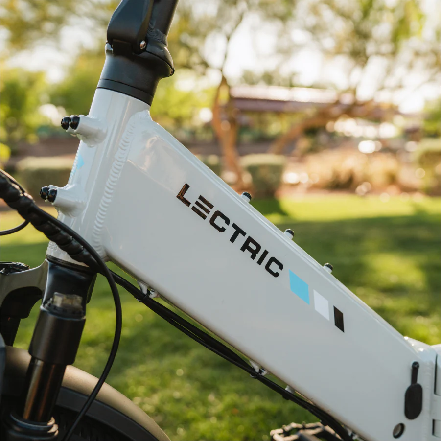XP4 Step-Thru Stratus White eBike