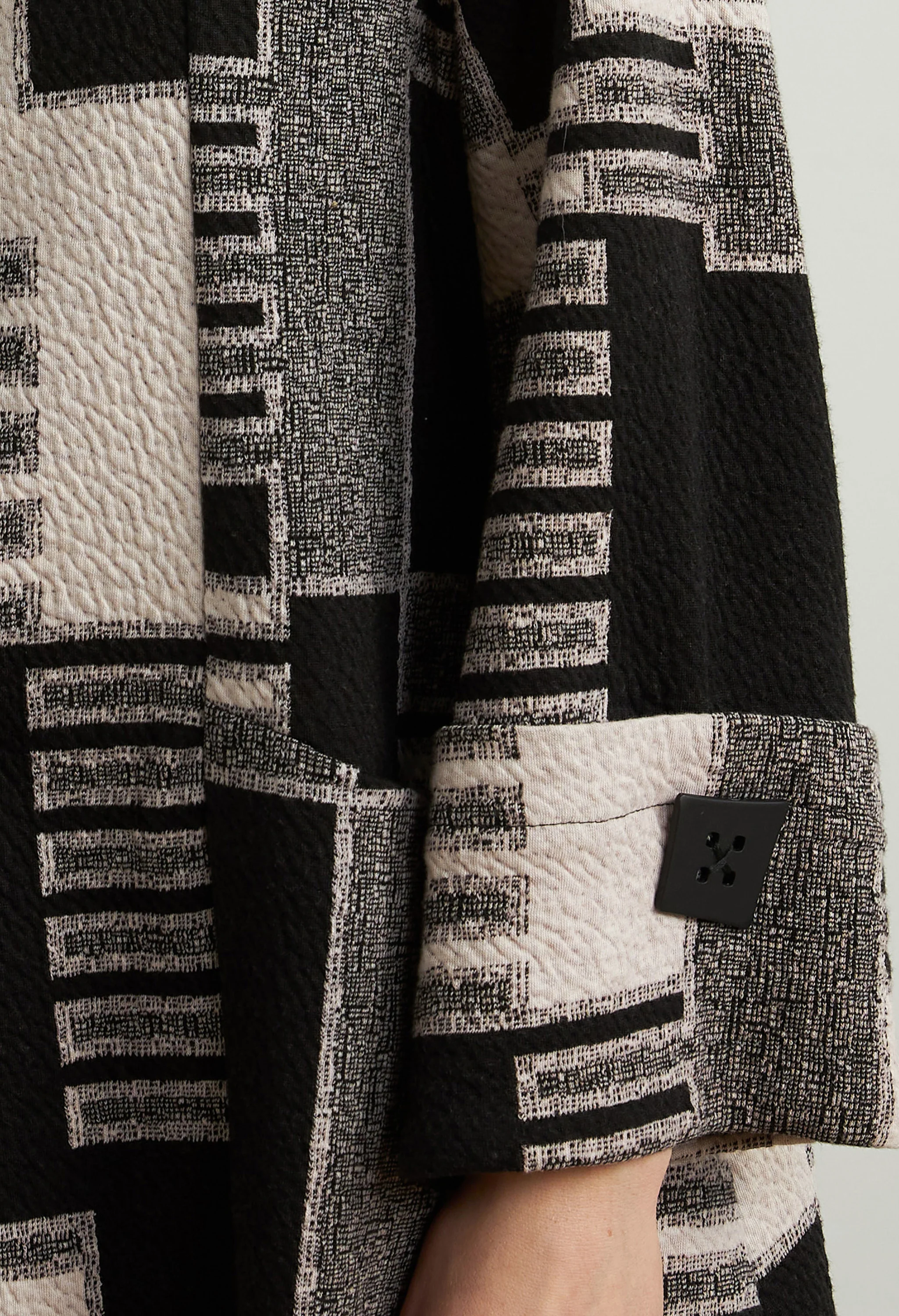 Geometric Jacquard Jacket Style