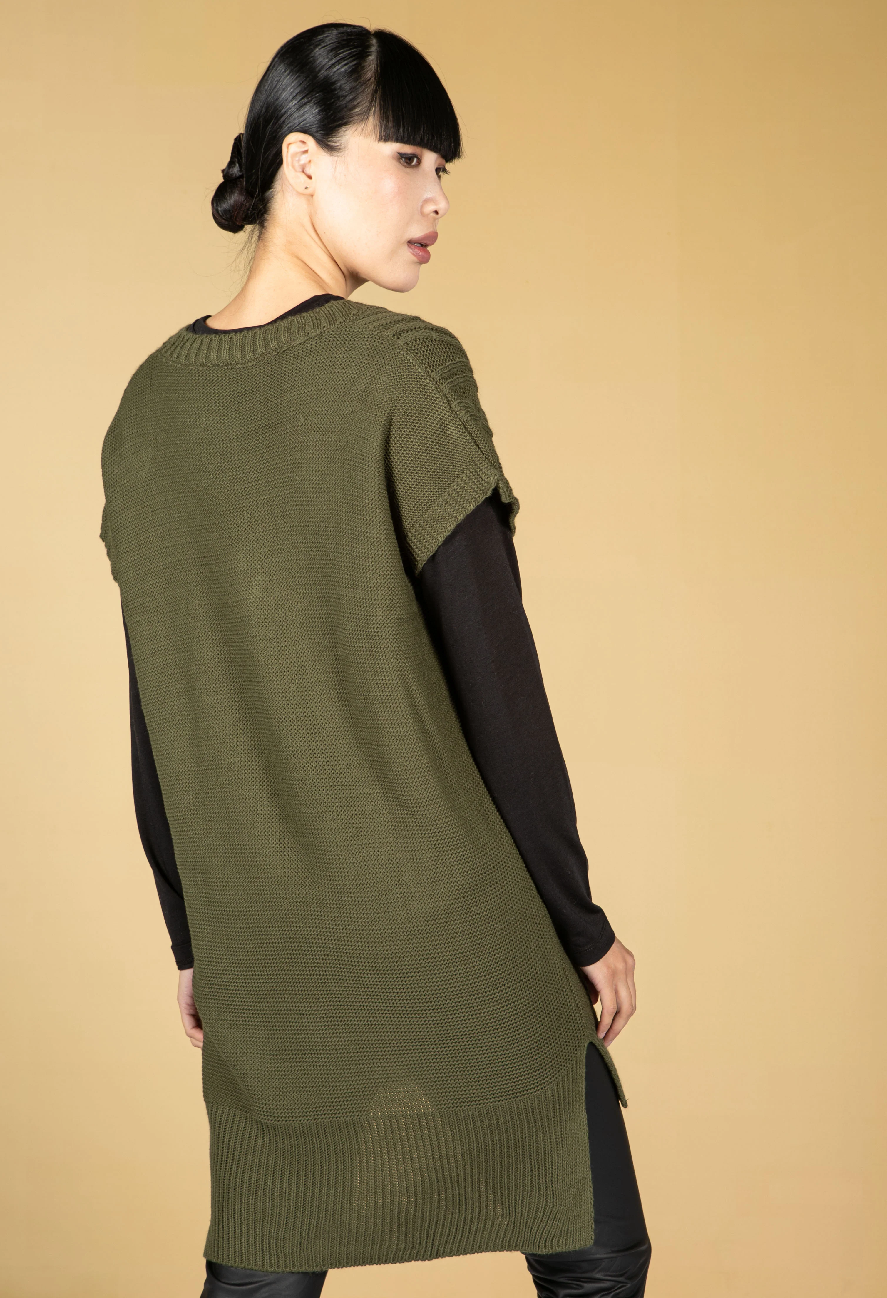 Oversized Cable Knit Sweater Vest in Khaki Green