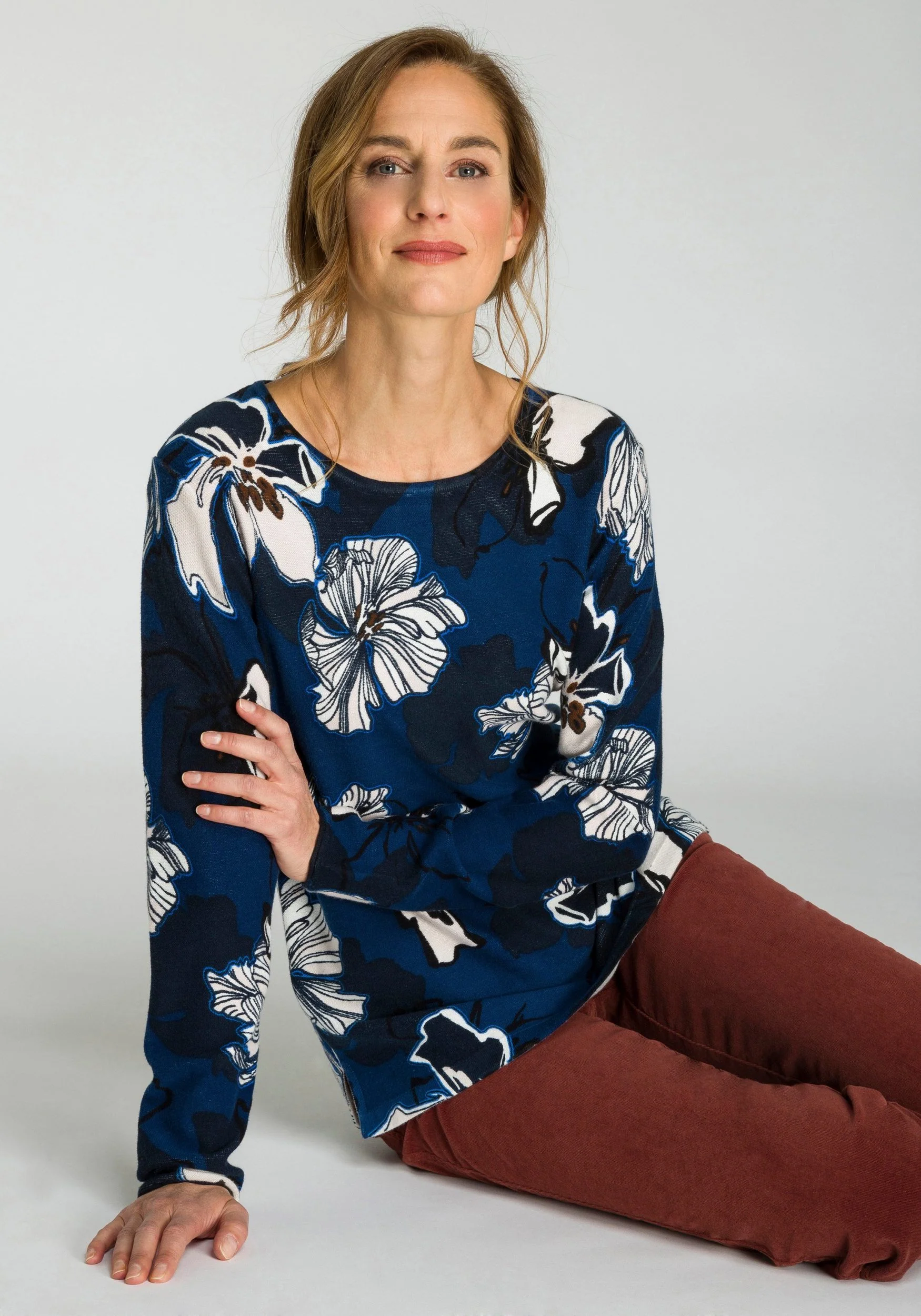 Flower Print Pullover