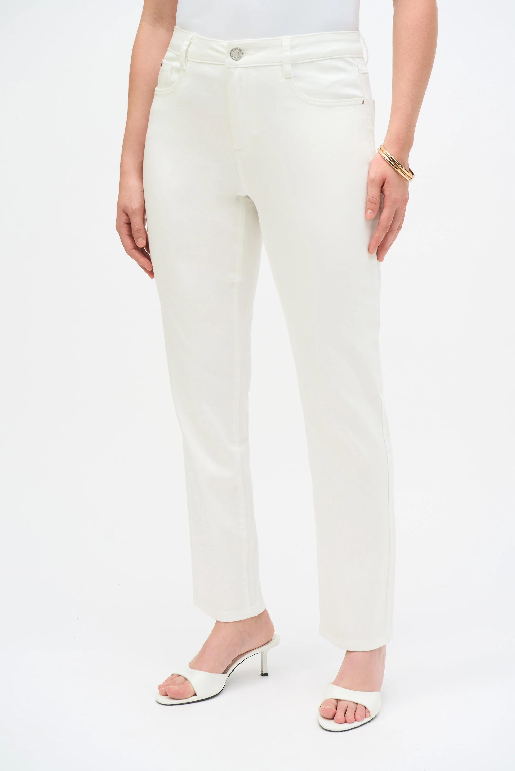 Slim Fit Casual Jeans Style