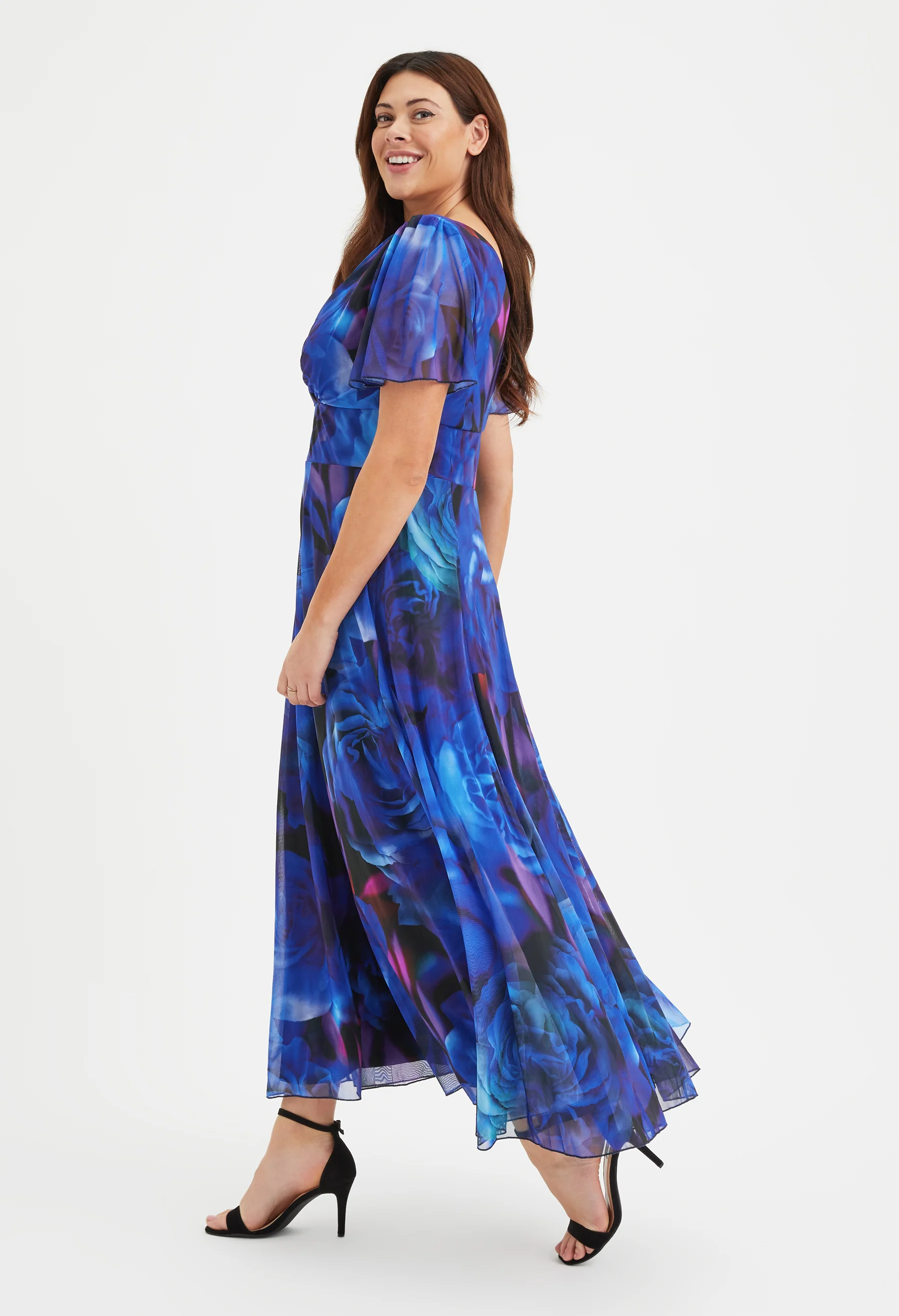 Isabelle Curve+ Angel Sleeve Maxi Dress