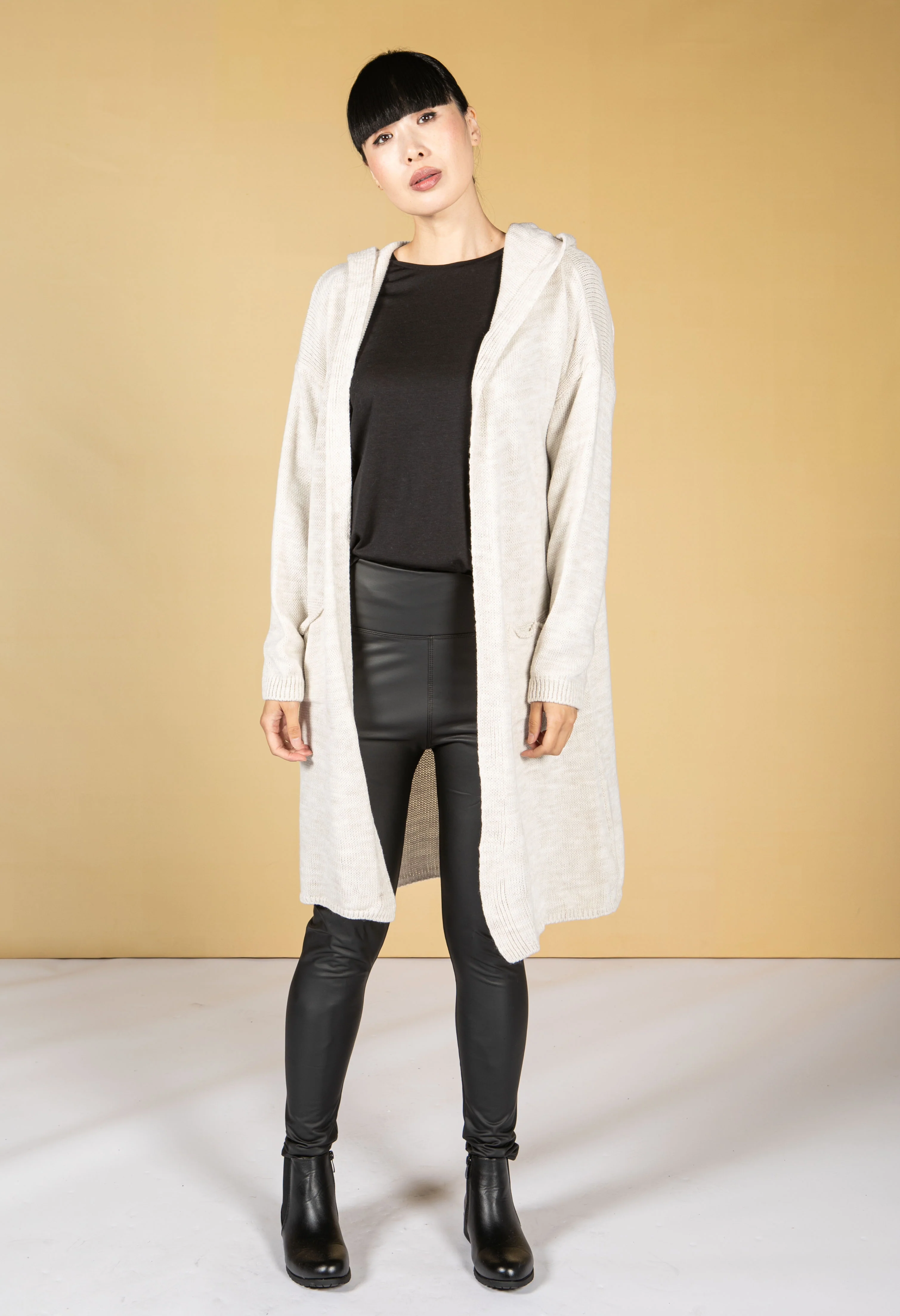Long Line Knitted Star Cardigan in Oat