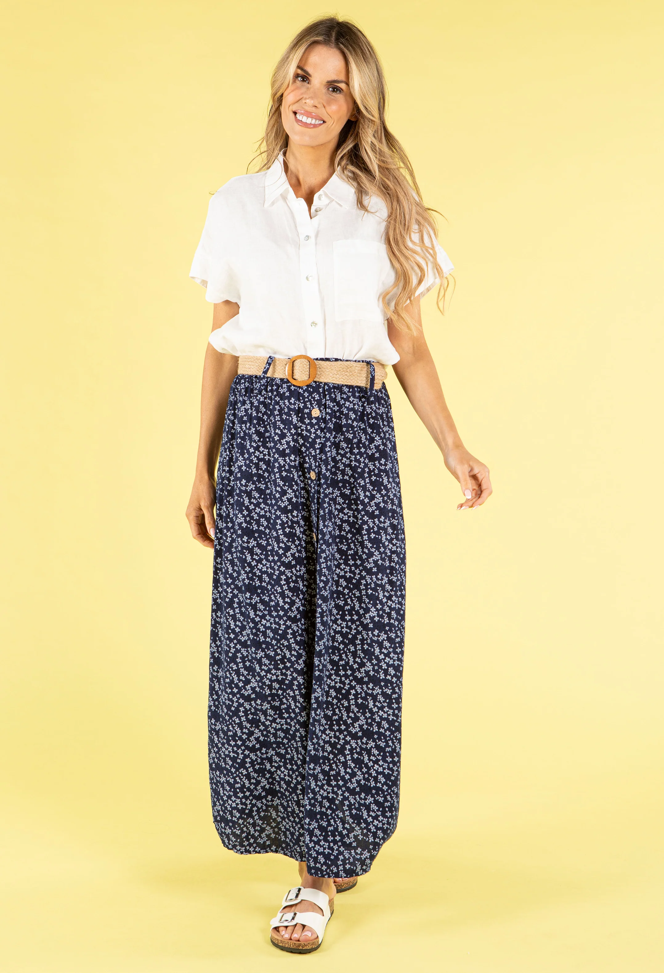 Belted Daisy Print Maxi Skirt
